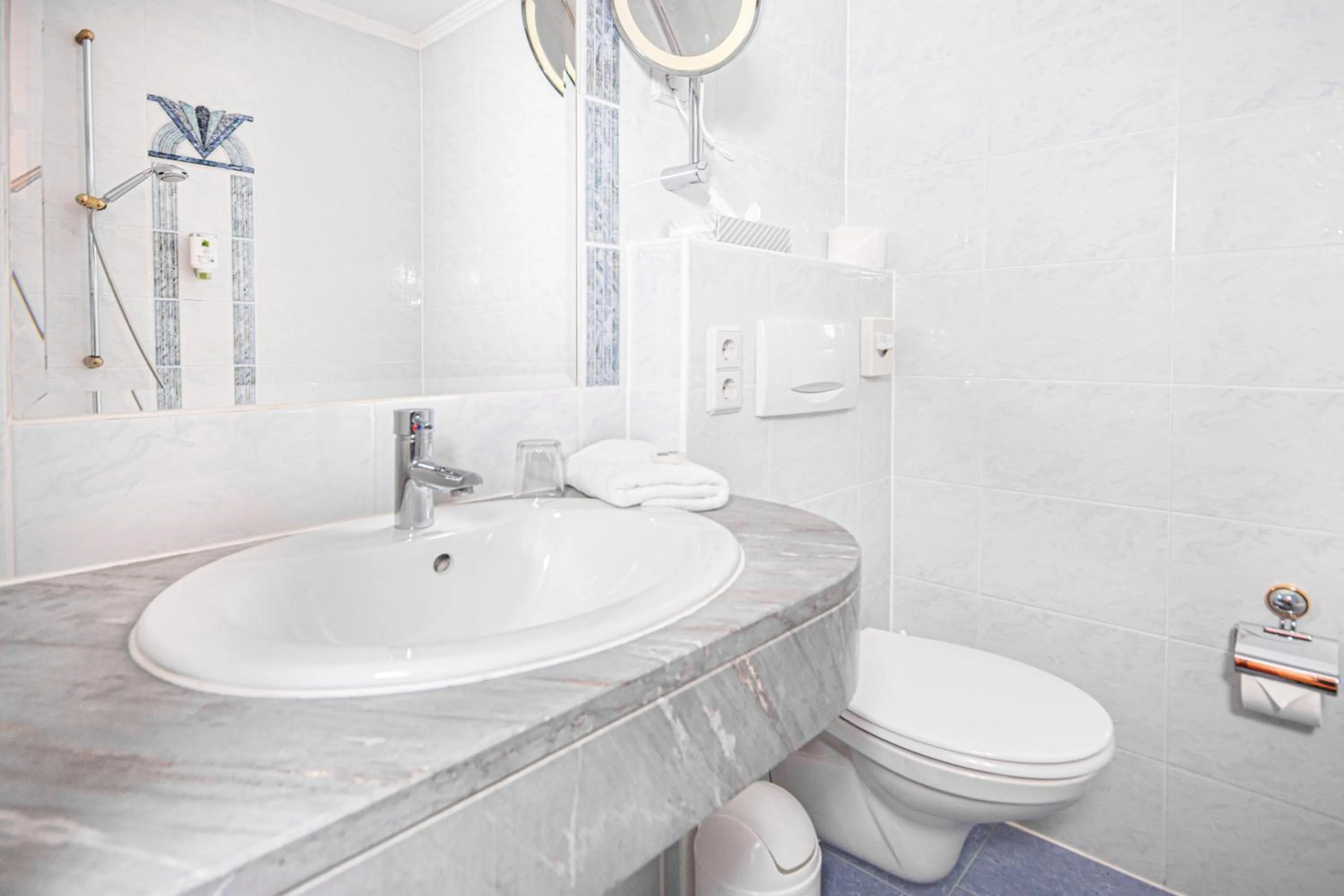 Bathroom in Post-Hotel