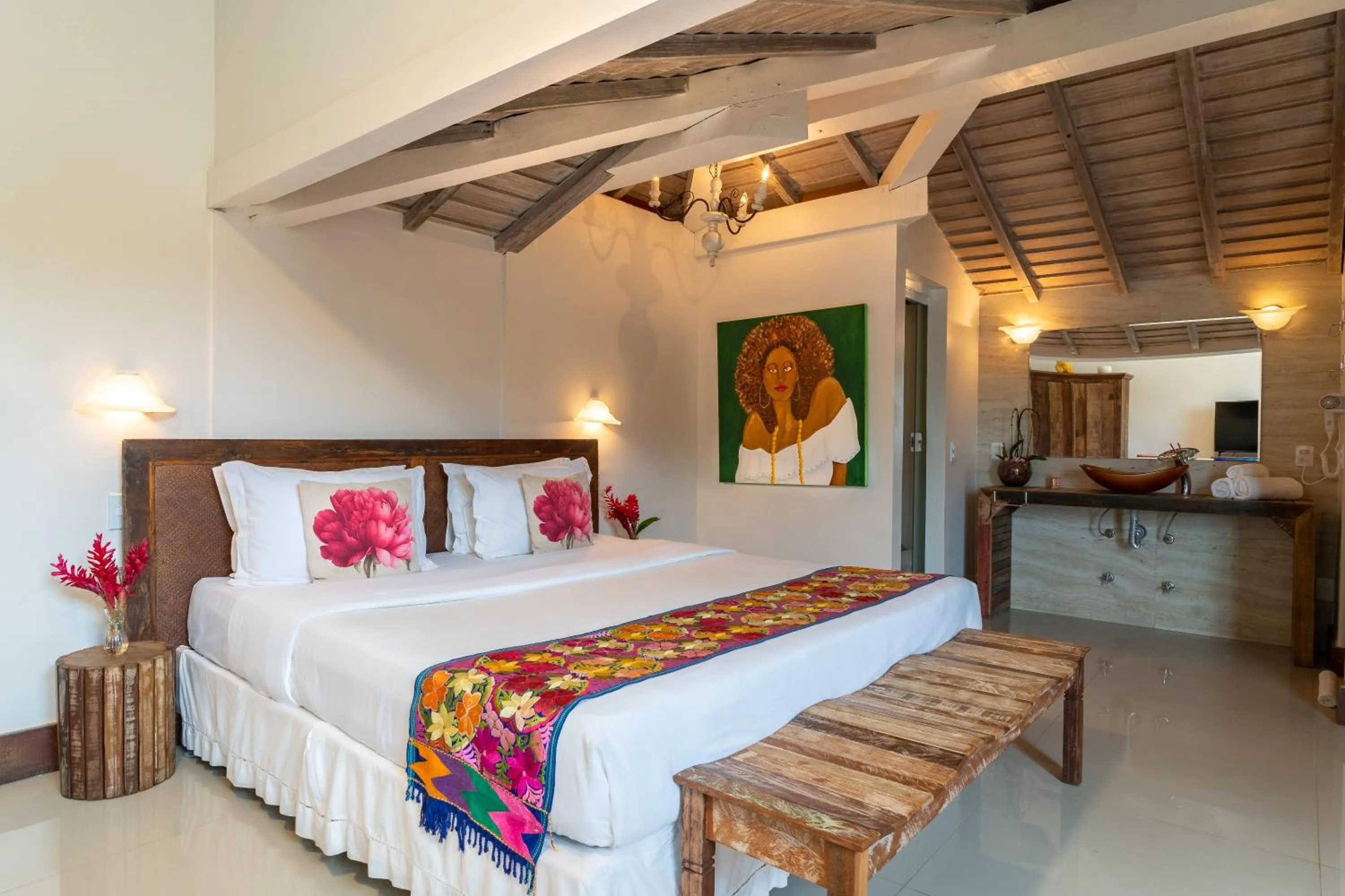 Bed in Le Village Boutique Hotel