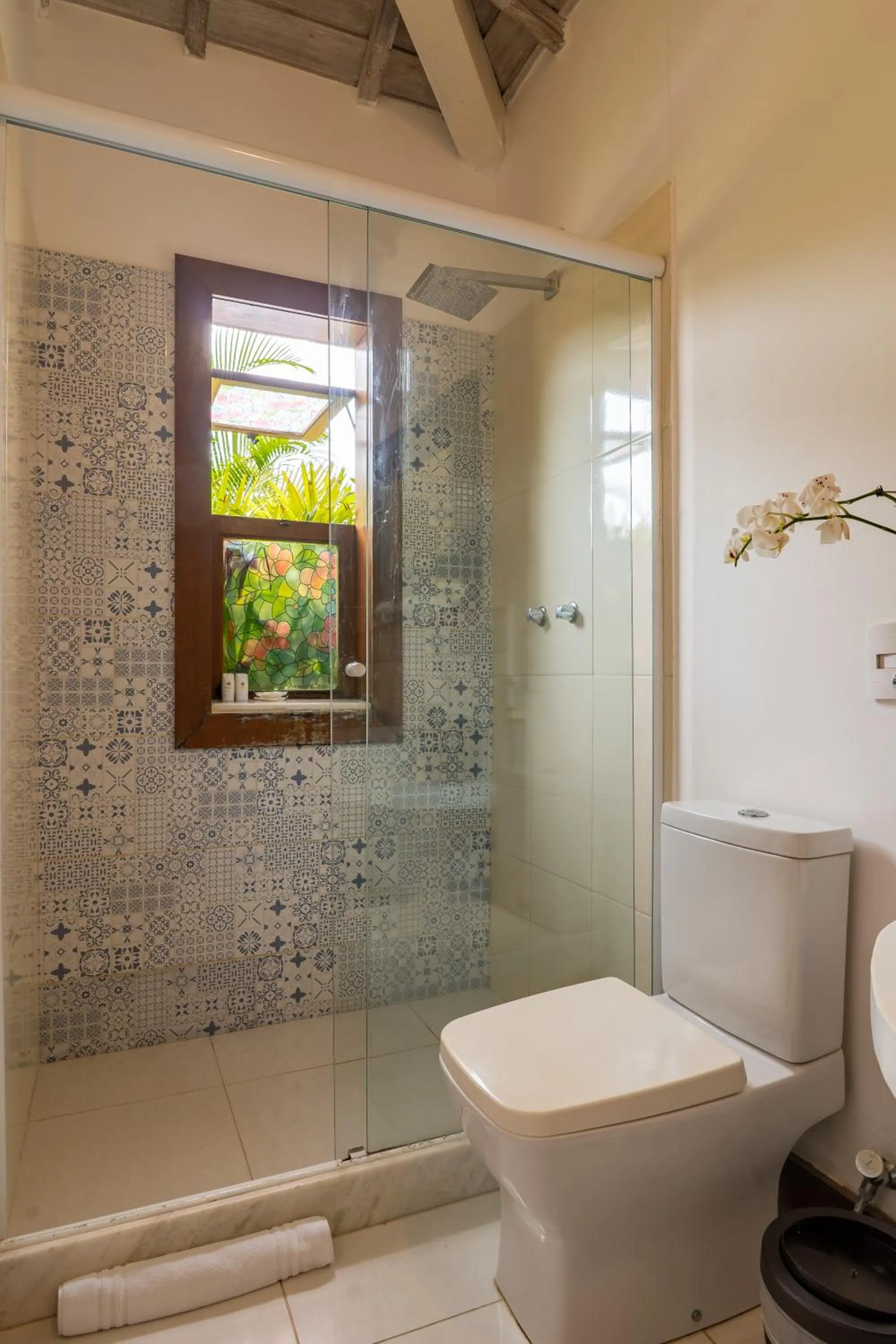 Shower in Le Village Boutique Hotel