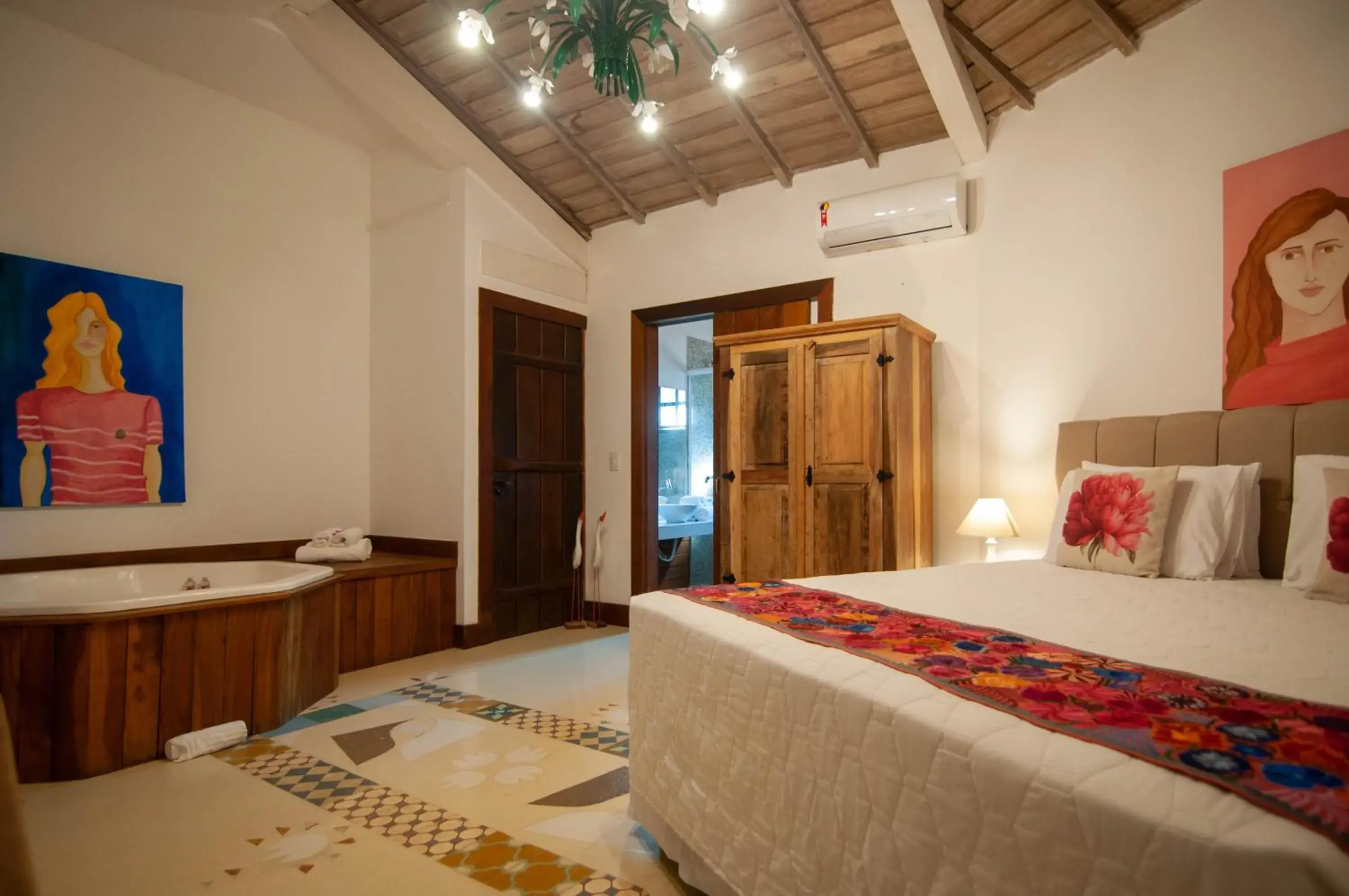 Deluxe Suite with Spa Bath in Le Village Boutique Hotel Deluxe Suite with Spa Bath in Le Village Boutique Hotel