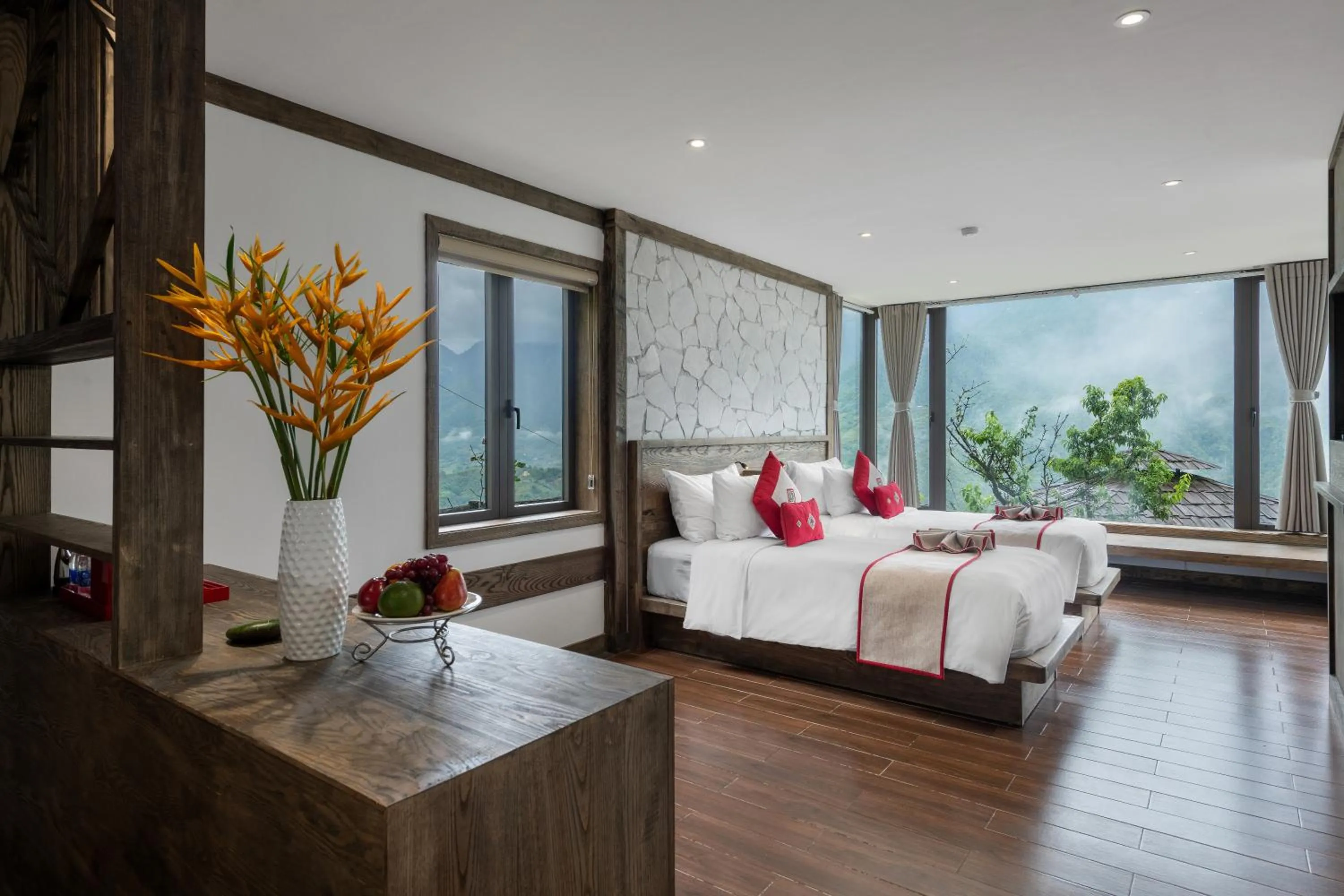 Bed in Sapa Catcat Hills Resort & Spa