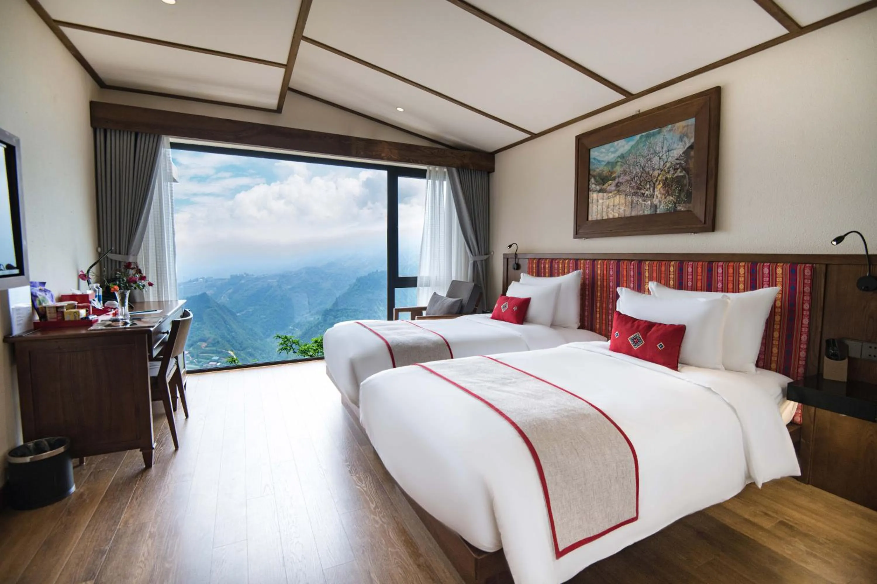 Mountain view, Bed in Sapa Catcat Hills Resort & Spa