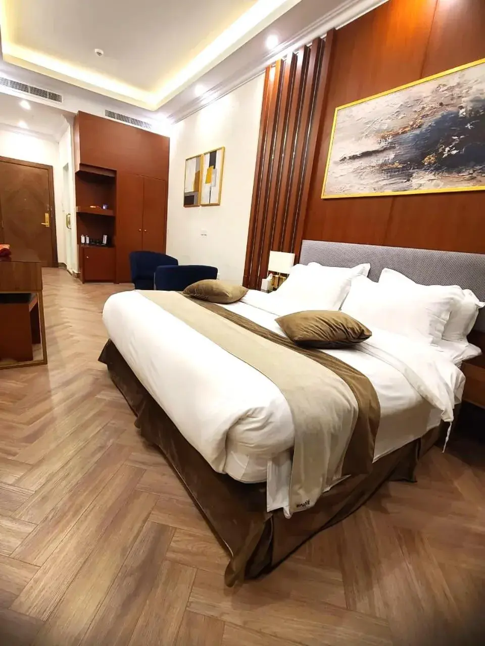 Deluxe Room in Smayah Hotel Deluxe Room in Smayah Hotel