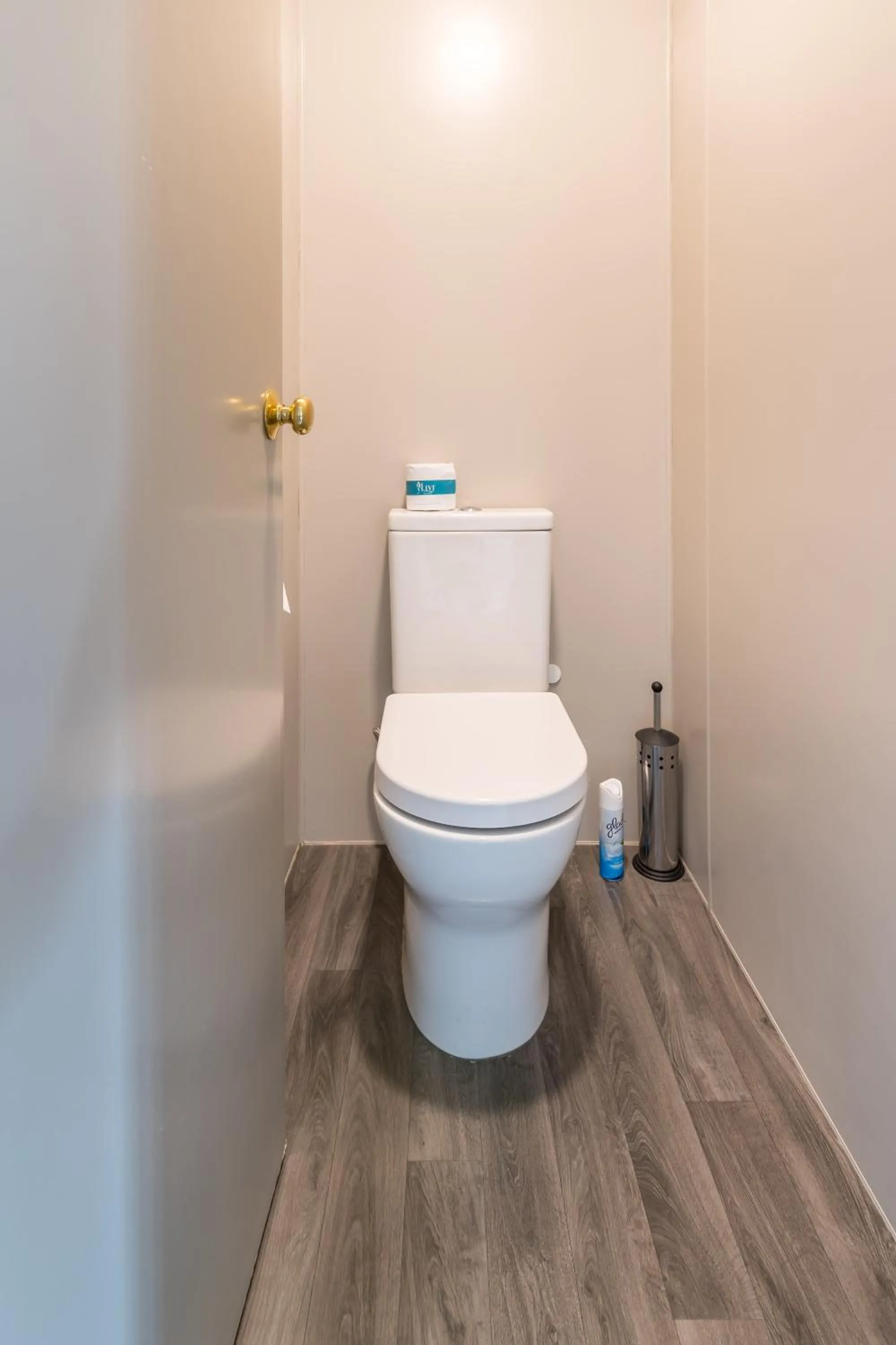 Lakeside Motel & Apartments