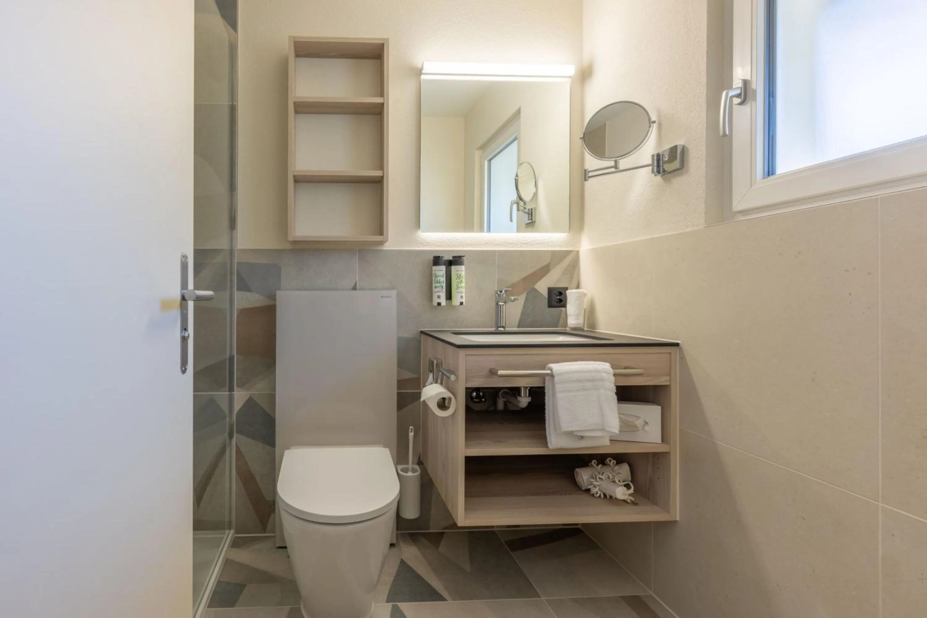 Bathroom in Hotel Brienz