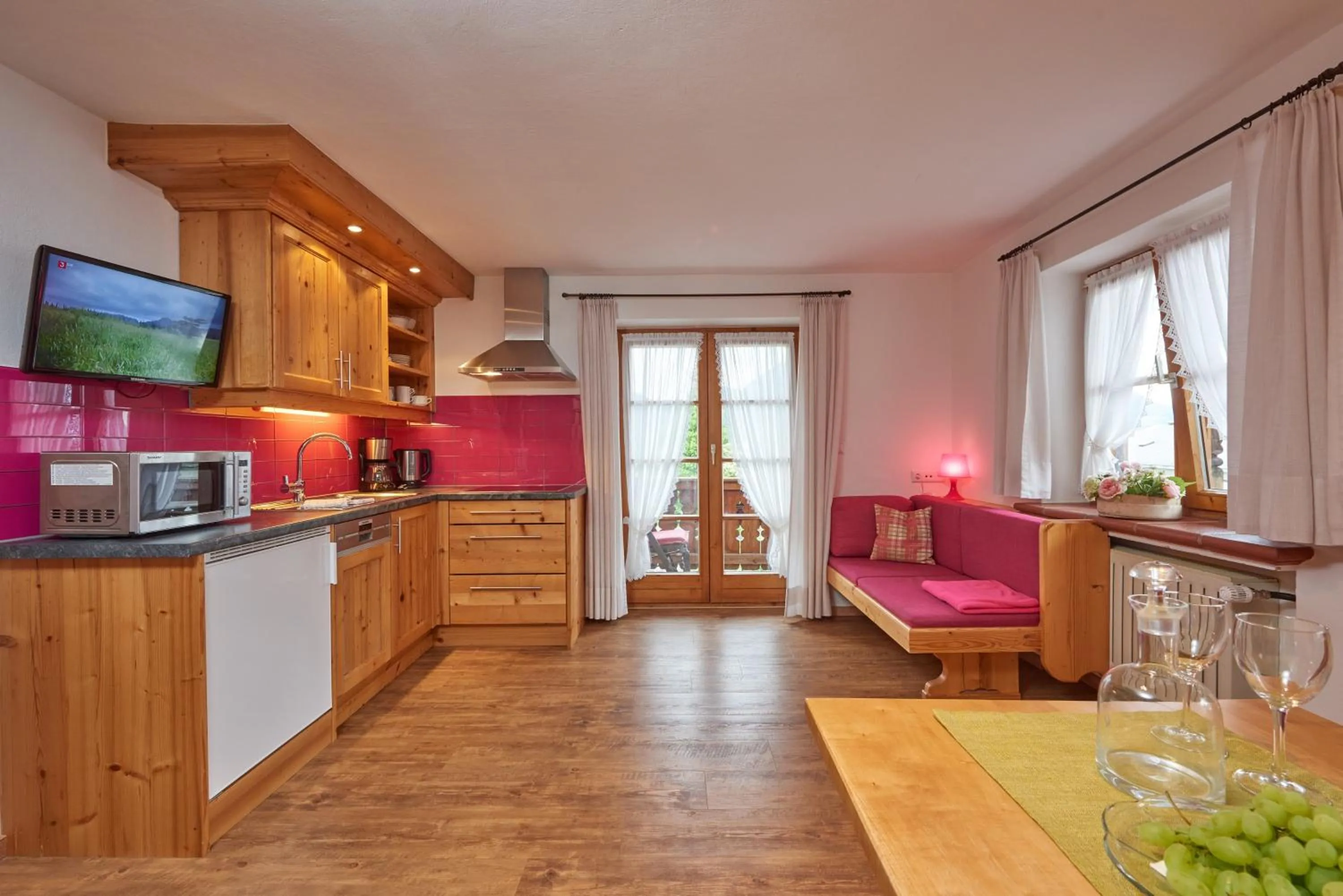 kitchen in Gästehaus Bergstüberl