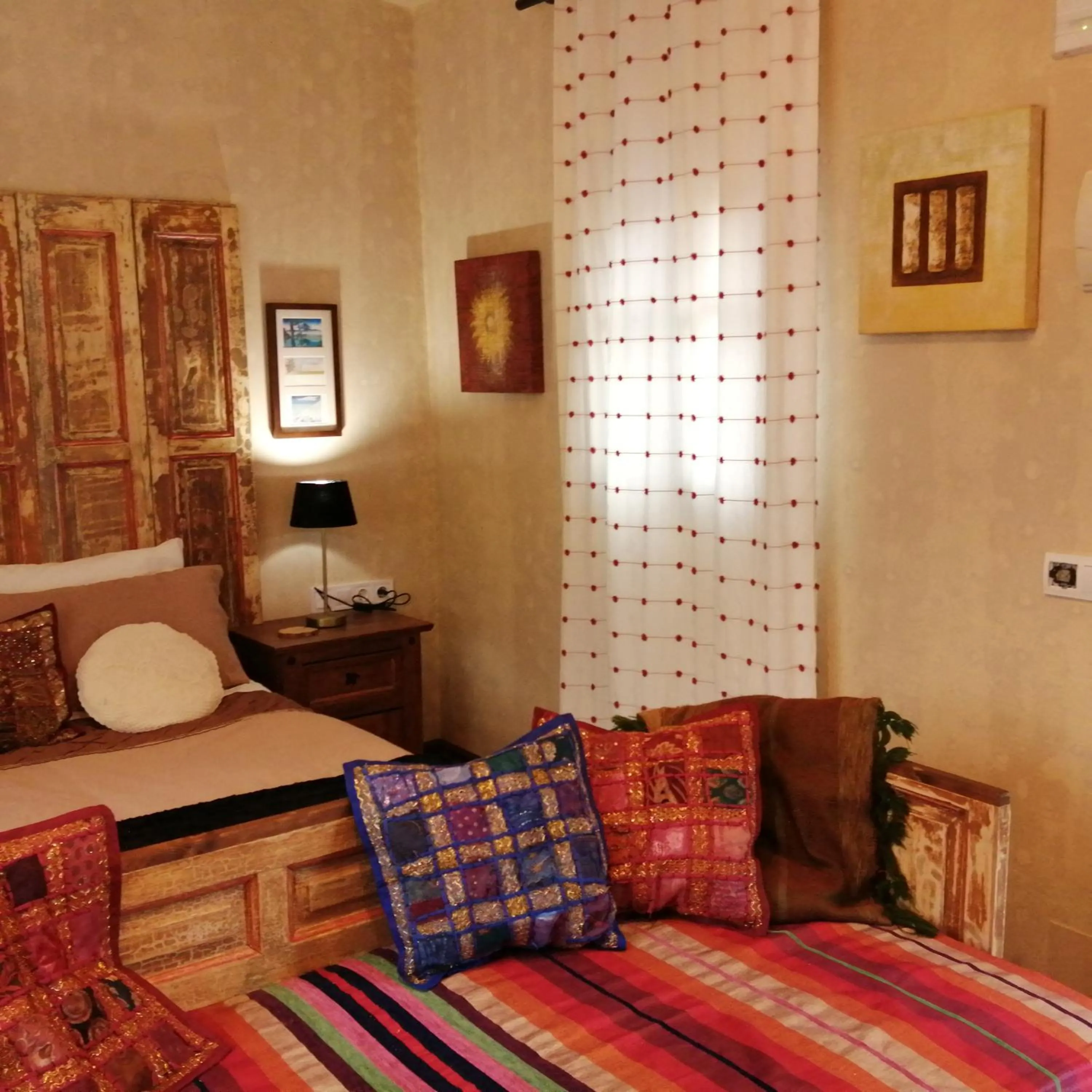 Photo of the whole room, Bed in Eco Moyano Posada
