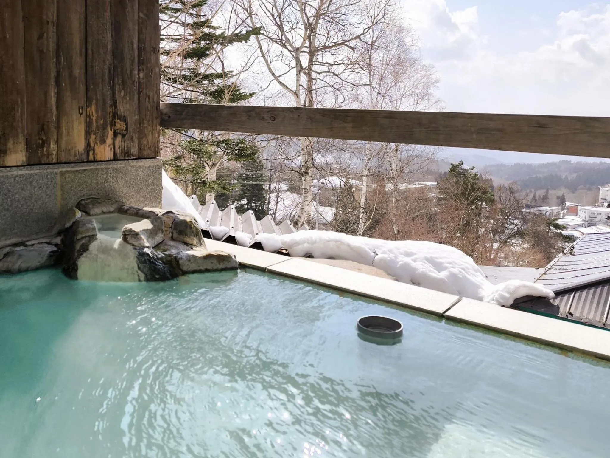 Open Air Bath in Mogamitakayu Zenshichinoyu Ohira