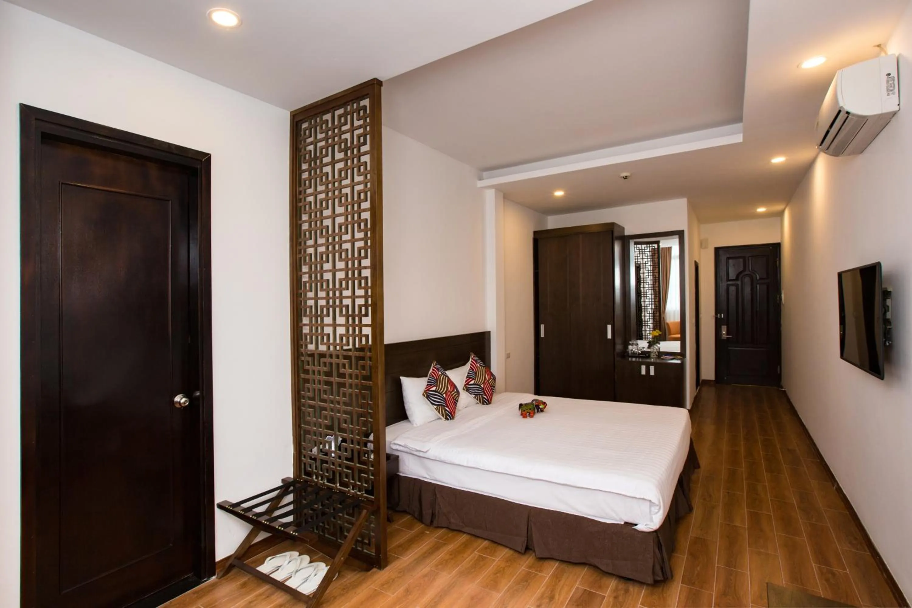 Photo of the whole room, Bed in Thang Long Espana Hotel