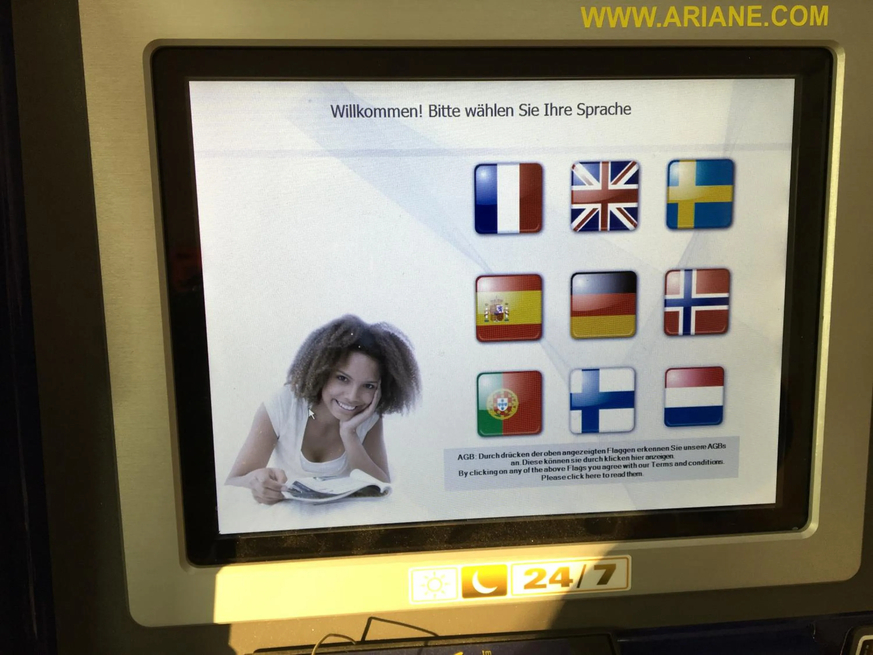 Logo/Certificate/Sign in i-Motel