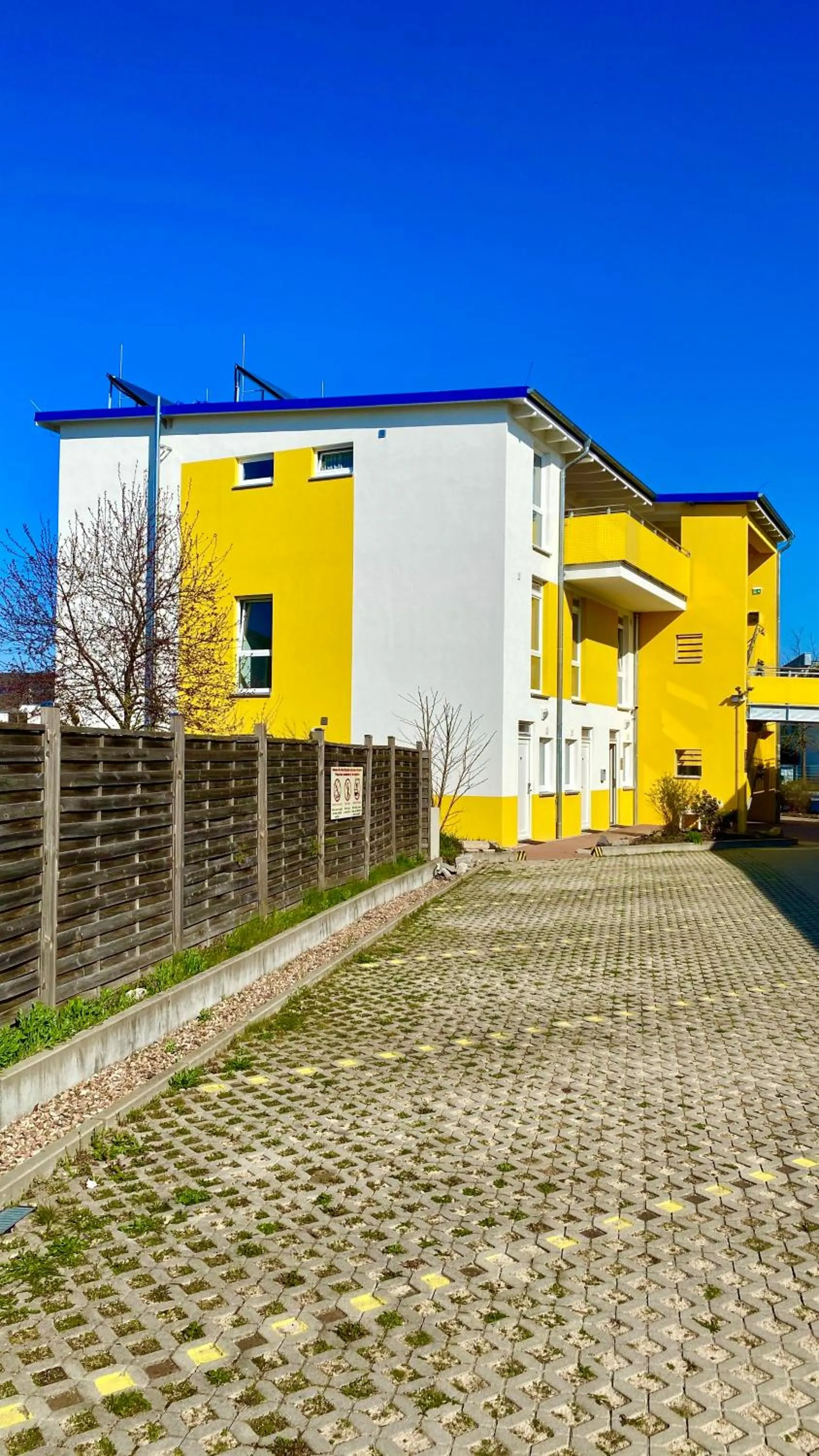 Property building in i-Motel