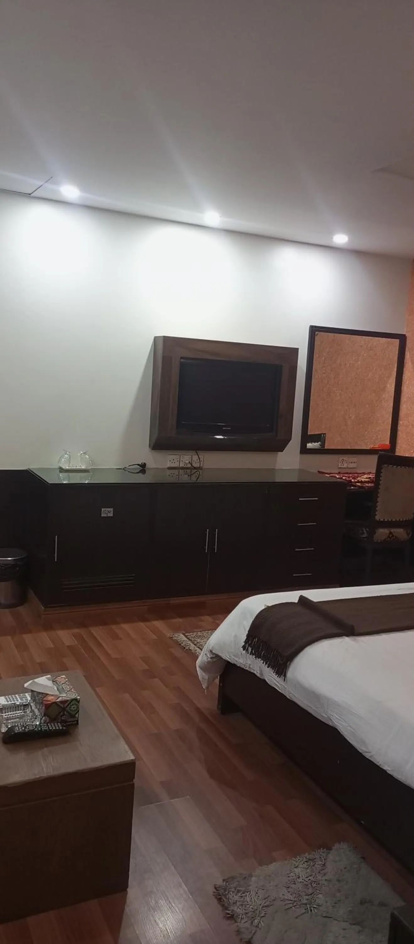 TV and multimedia in Hira Guest House