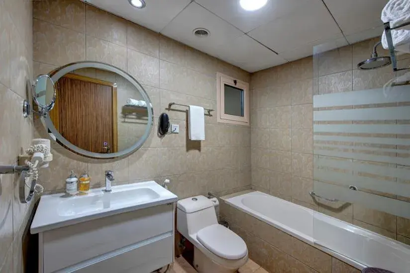 Bath, Bathroom in Radiance Premium Suites