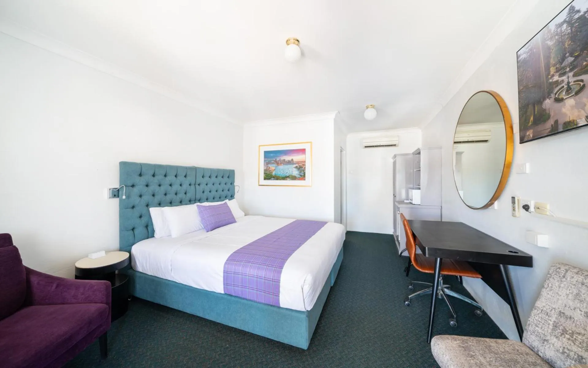 Bedroom, Bed in Ben Chifley Motor Inn