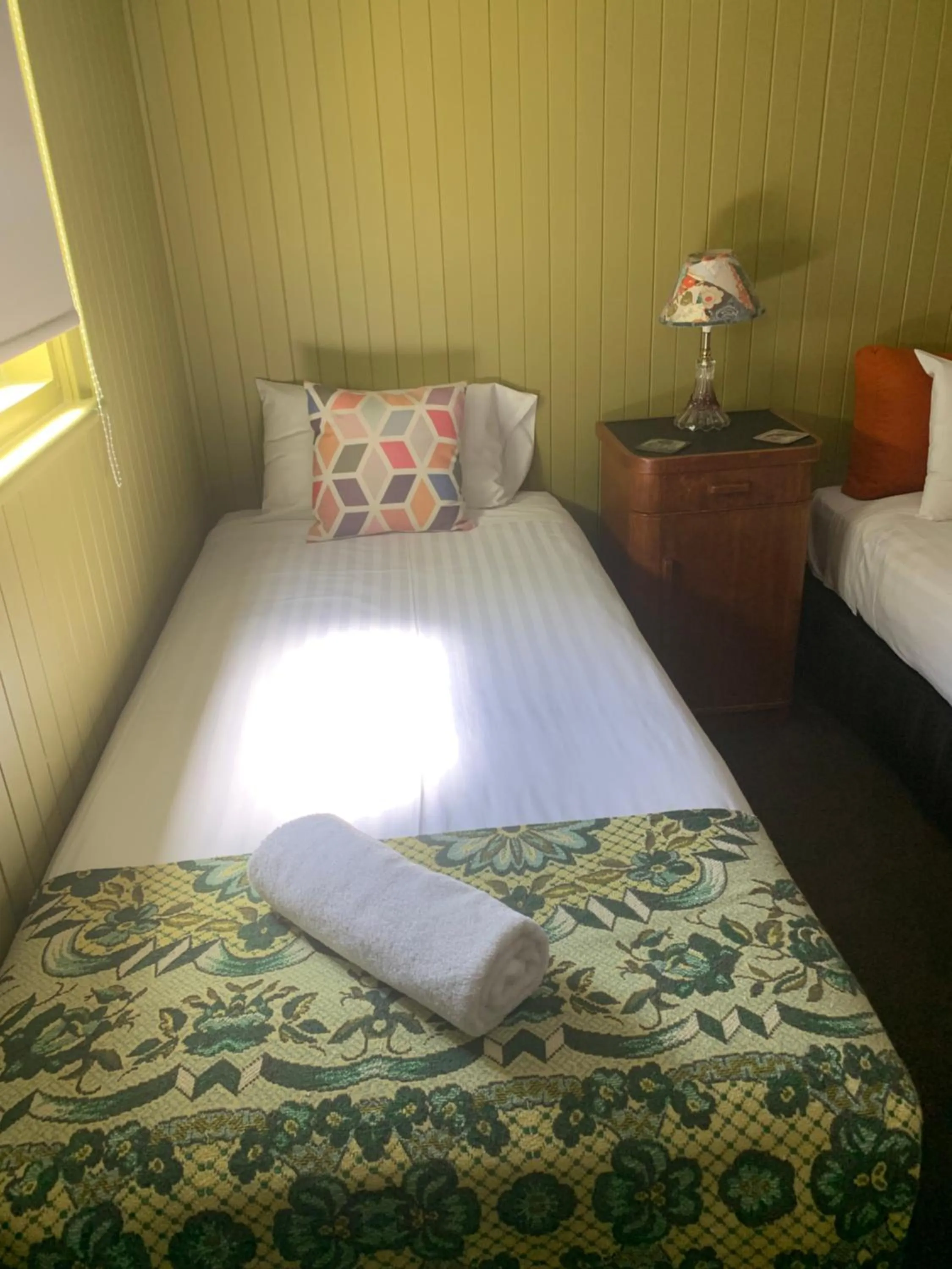 Bed in Vine Valley Inn