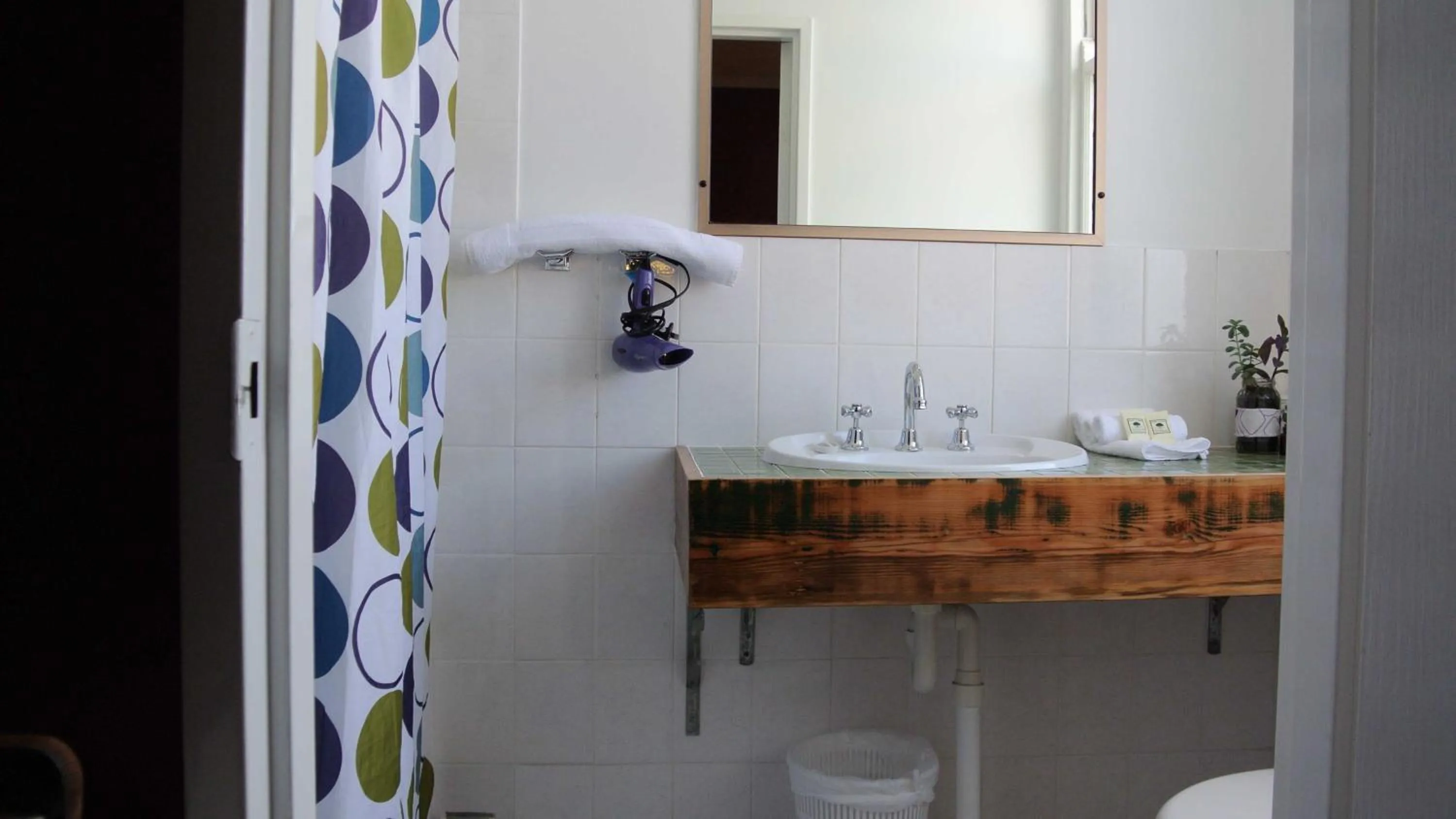 Bathroom in Vine Valley Inn