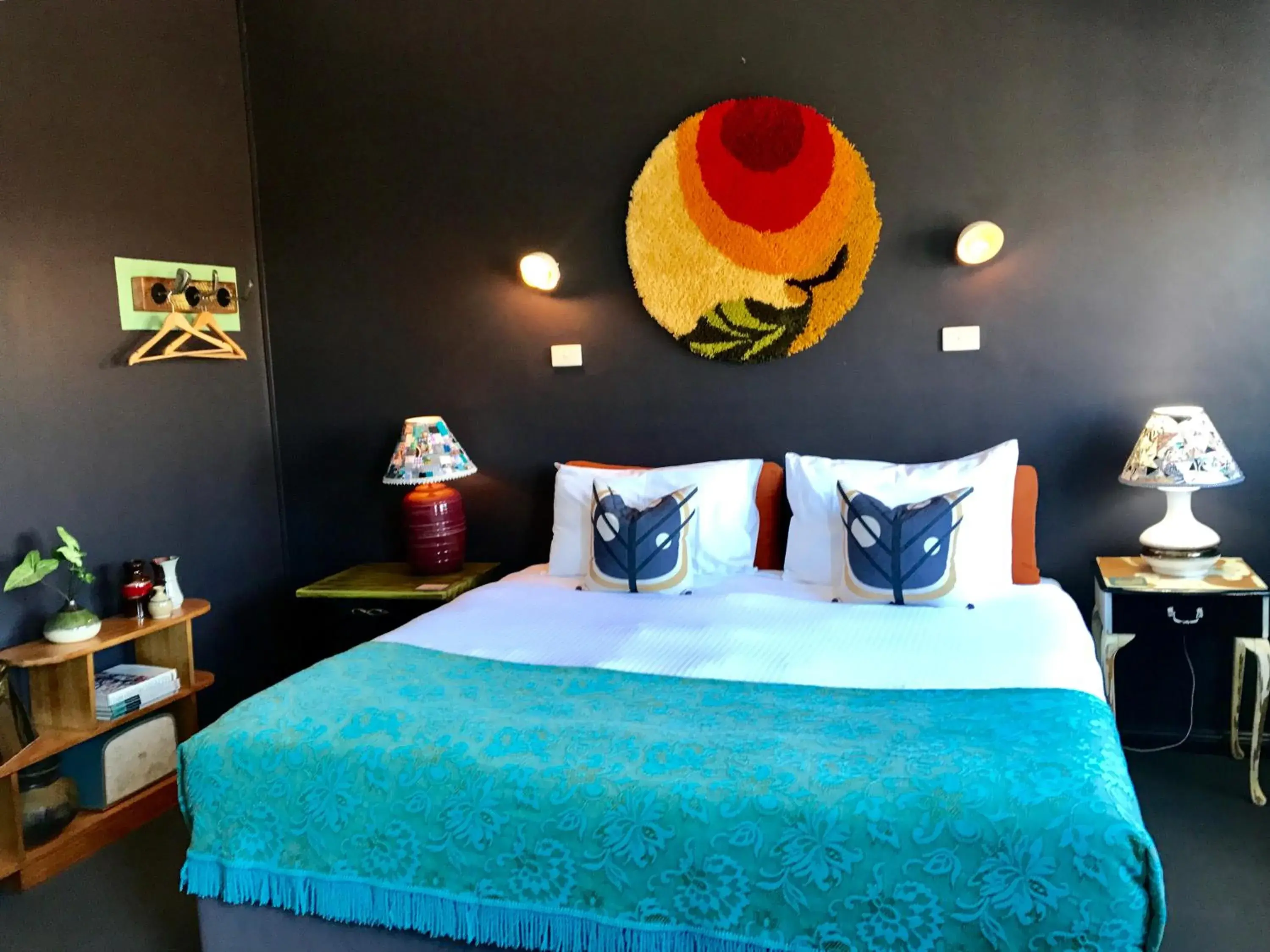 Decorative detail, Bed in Vine Valley Inn Decorative detail, Bed in Vine Valley Inn