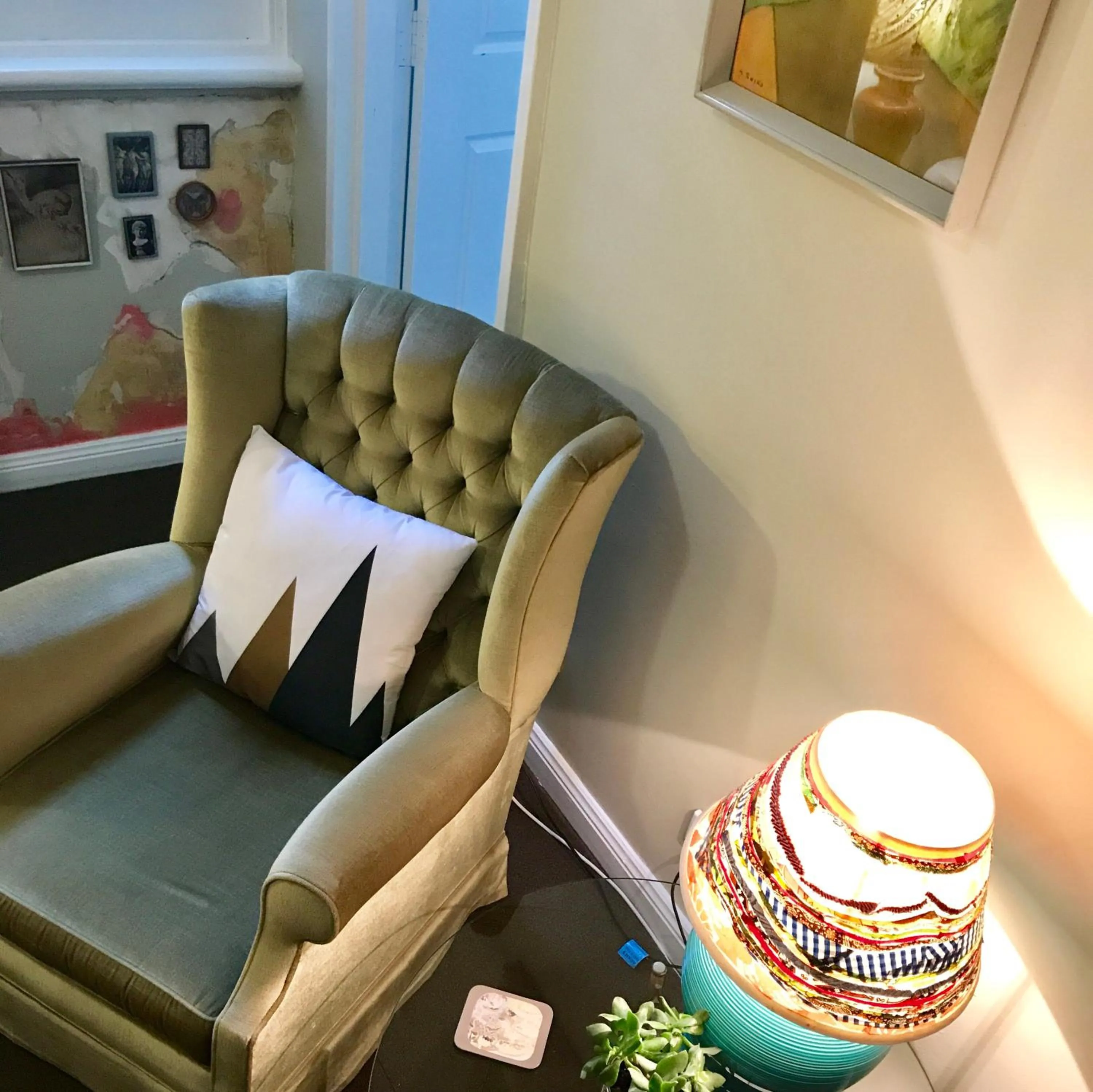 Seating area in Vine Valley Inn