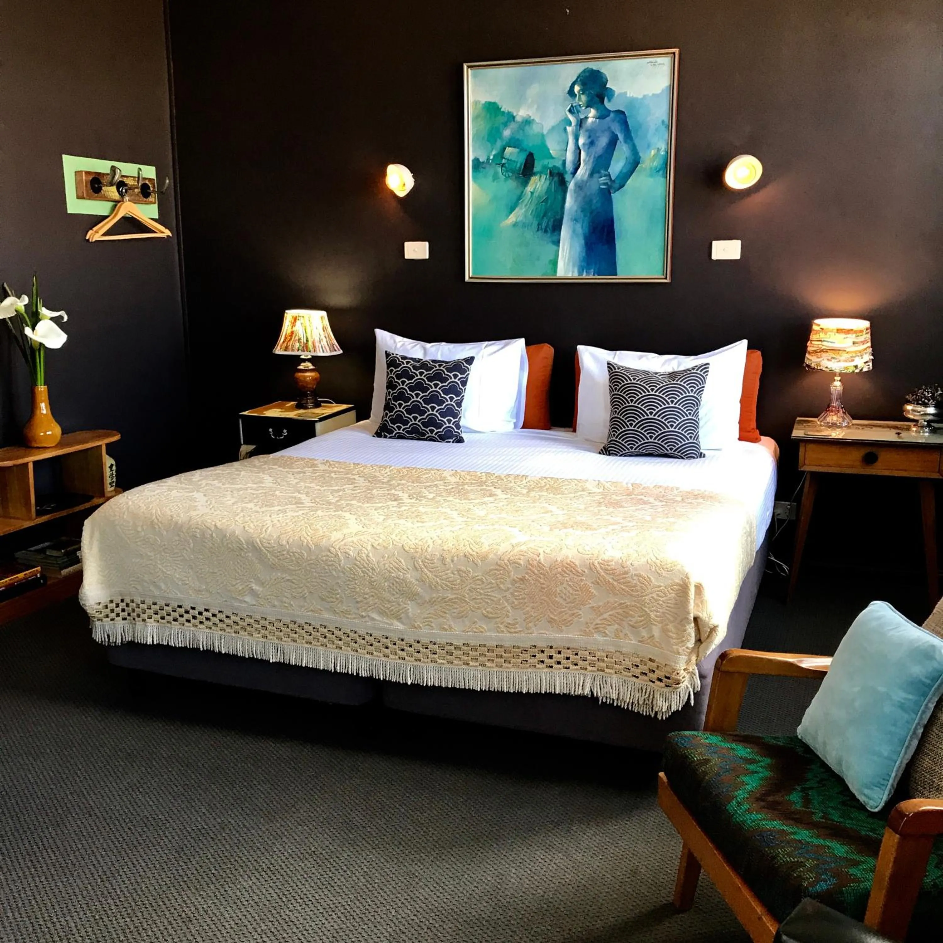 Bed in Vine Valley Inn