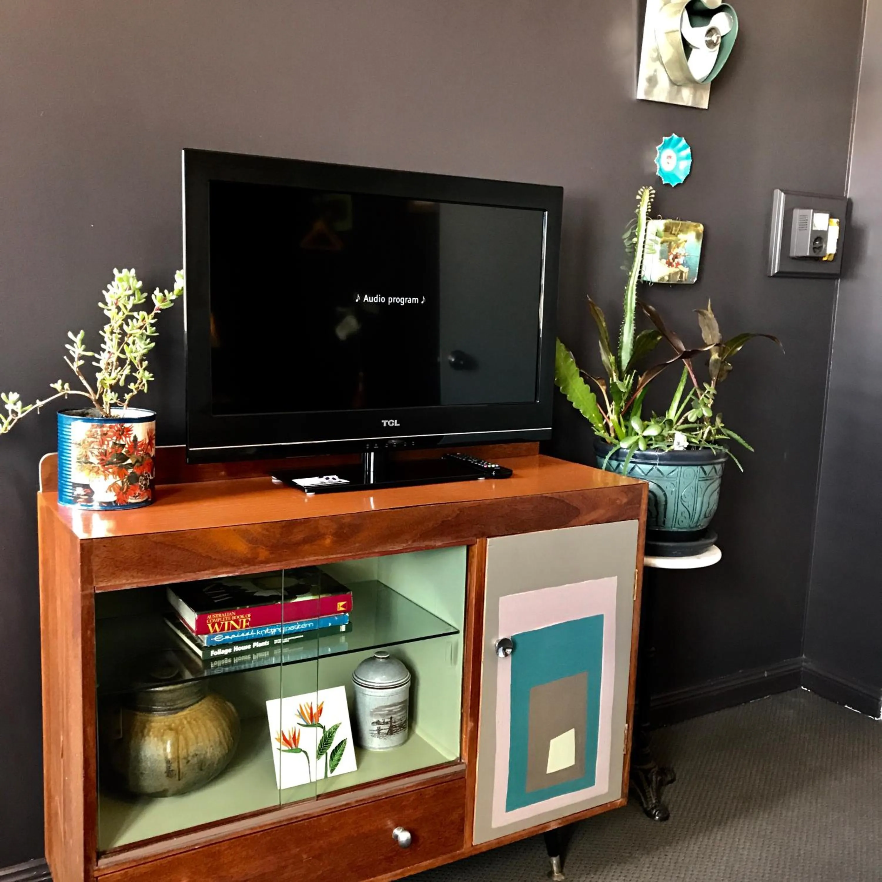 TV and multimedia in Vine Valley Inn