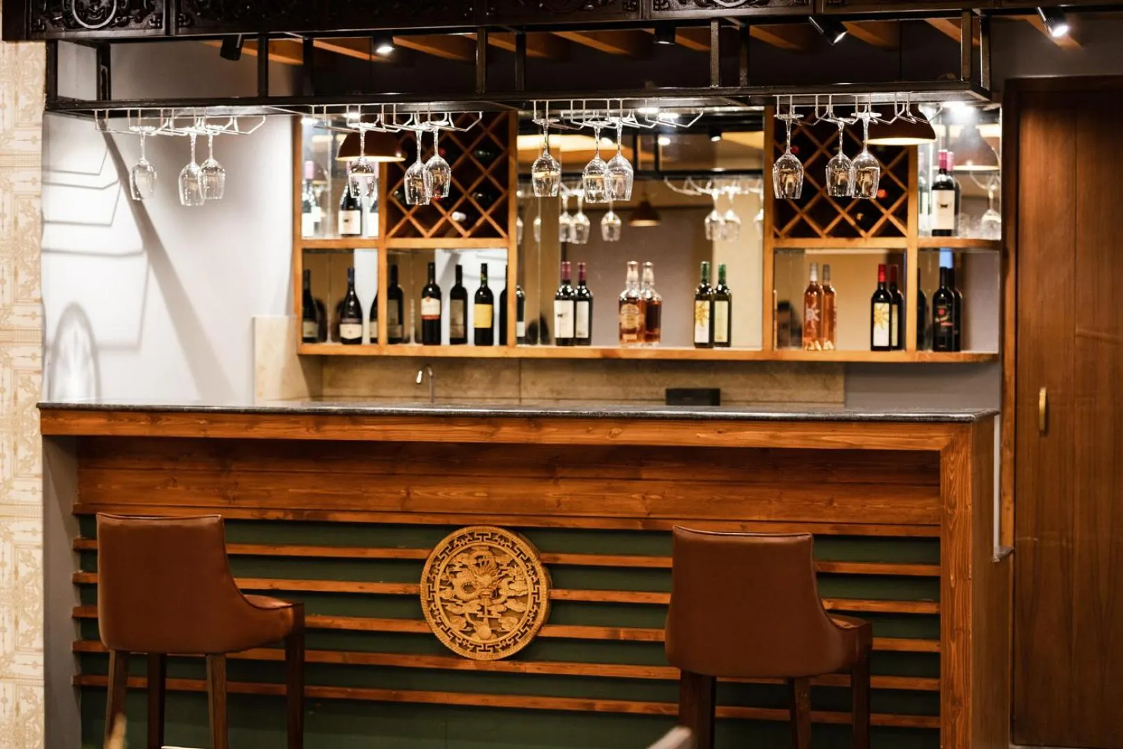 Lounge or bar in Aloka Resort