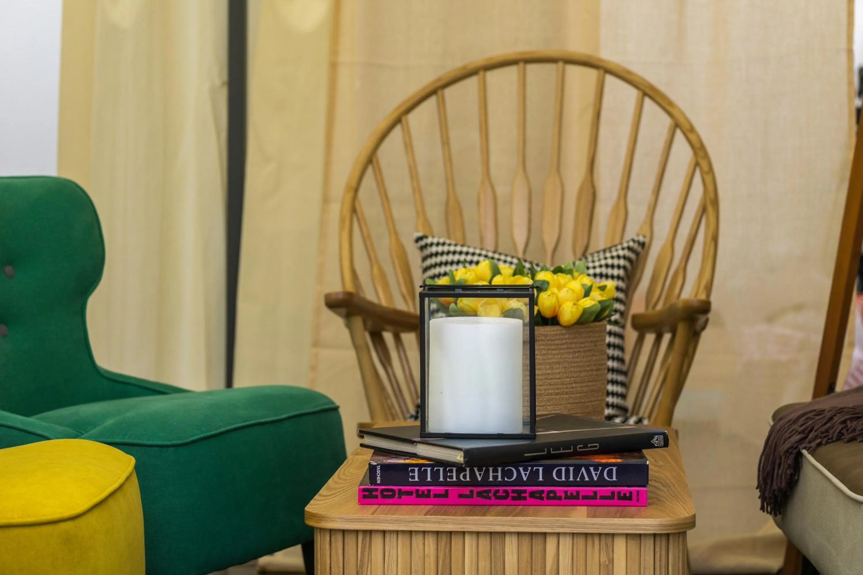 Area and facilities, Seating Area in Olive The White House