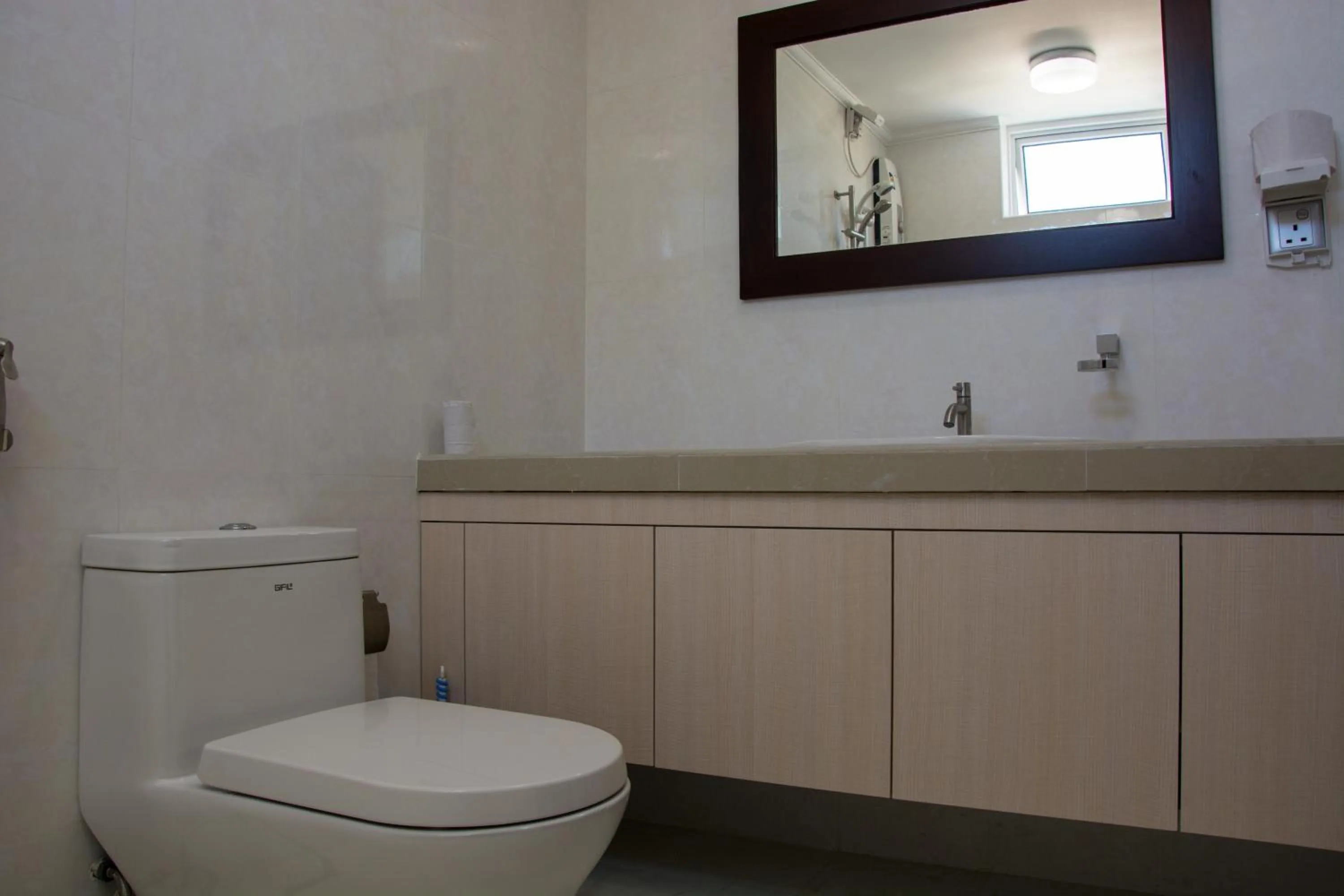 Shower in Beach Palace