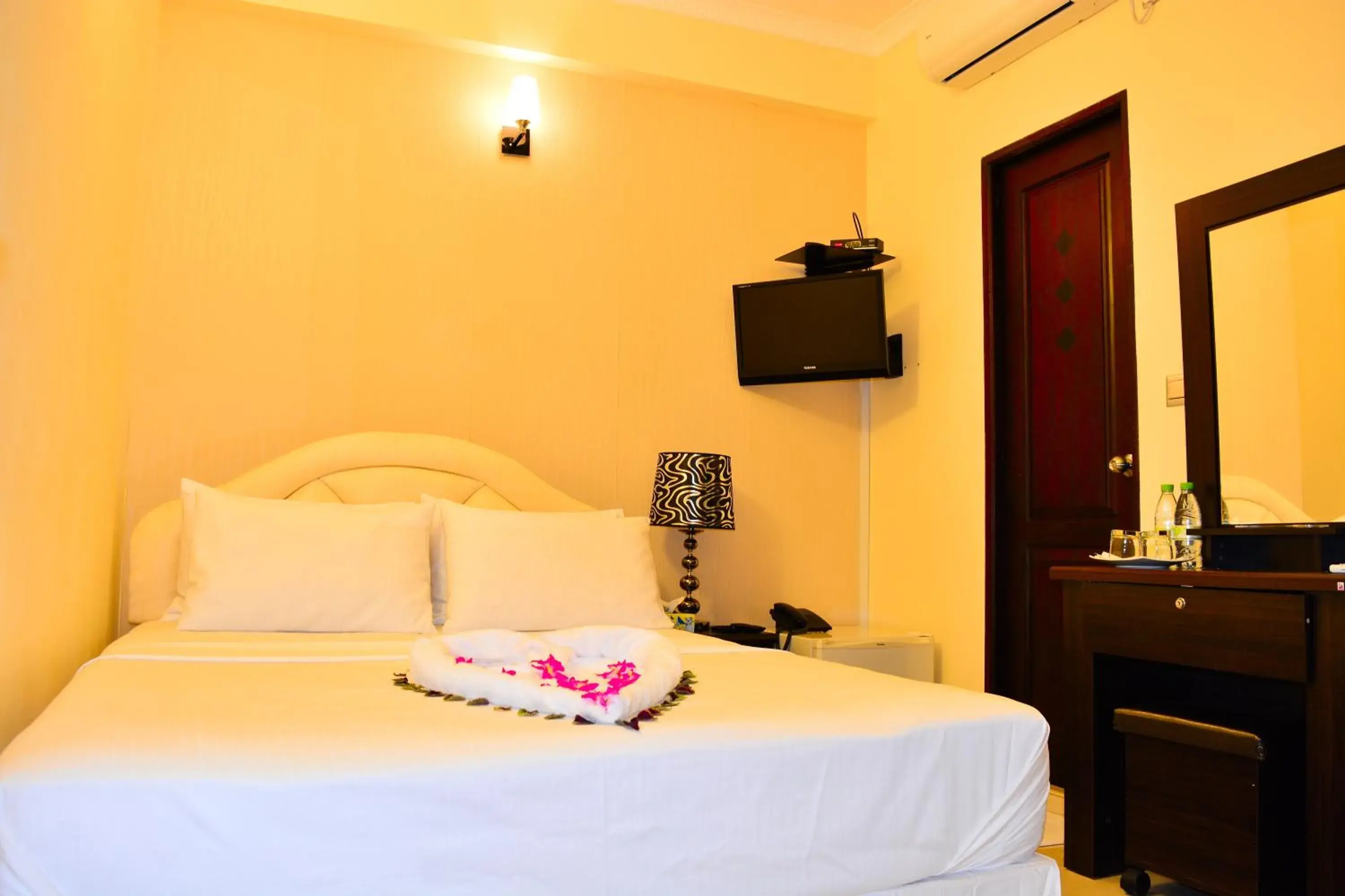 Deluxe Double Room in Beach Palace Deluxe Double Room in Beach Palace