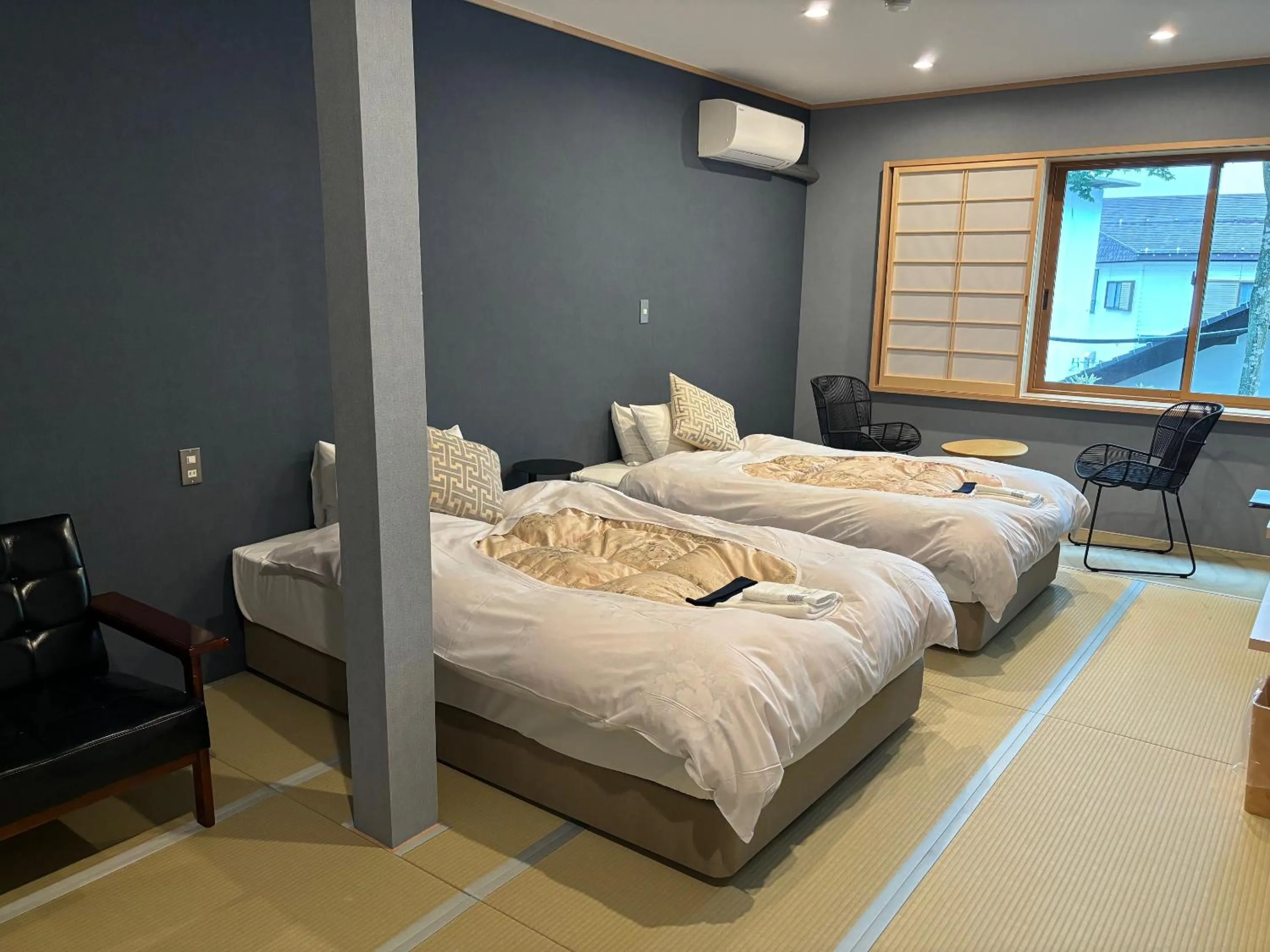 Bed in Kusatsu Onsen Kusatsu Hotel1913