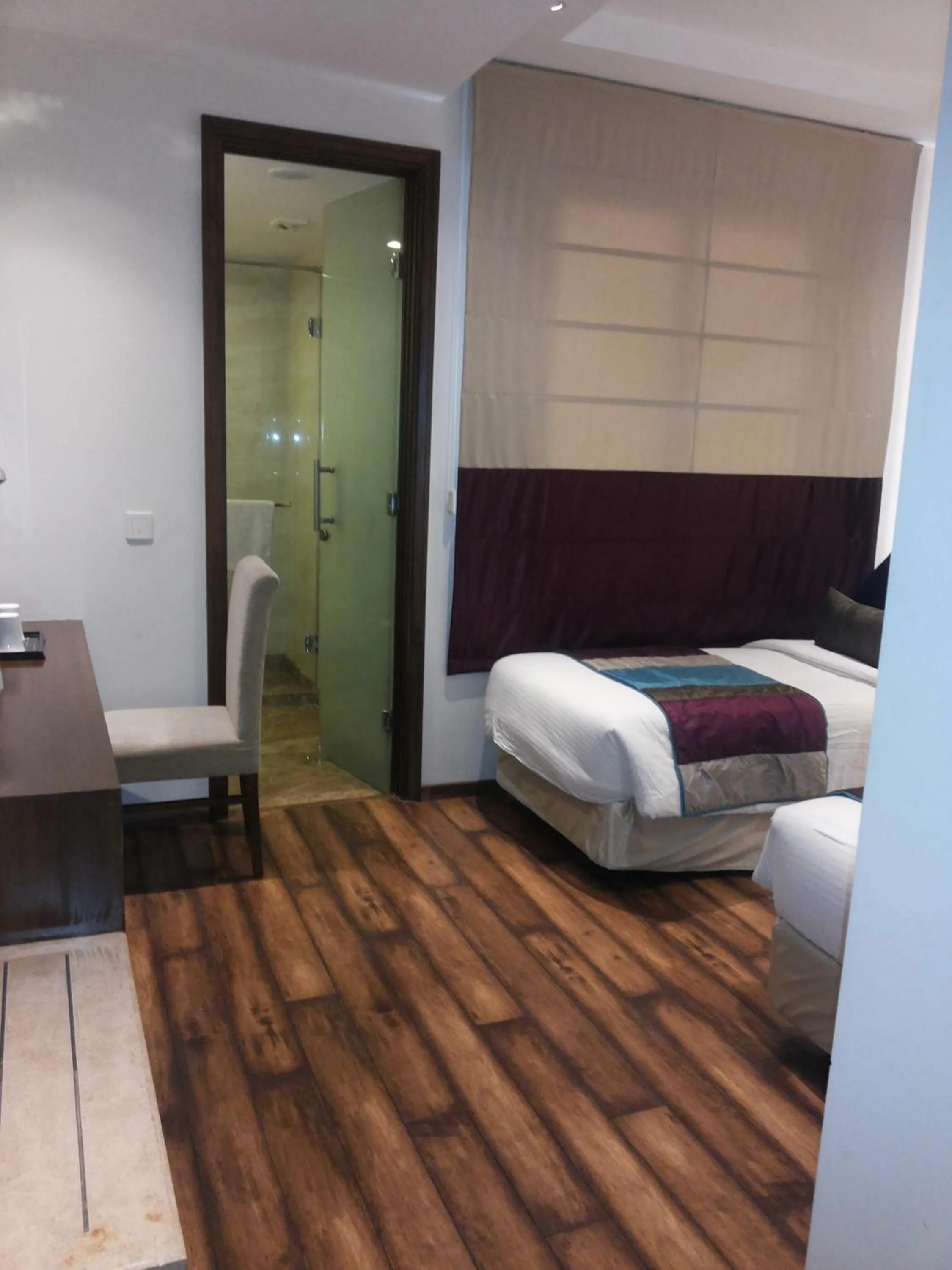 Bed in Hotel La Sagrita,Sunder Nagar