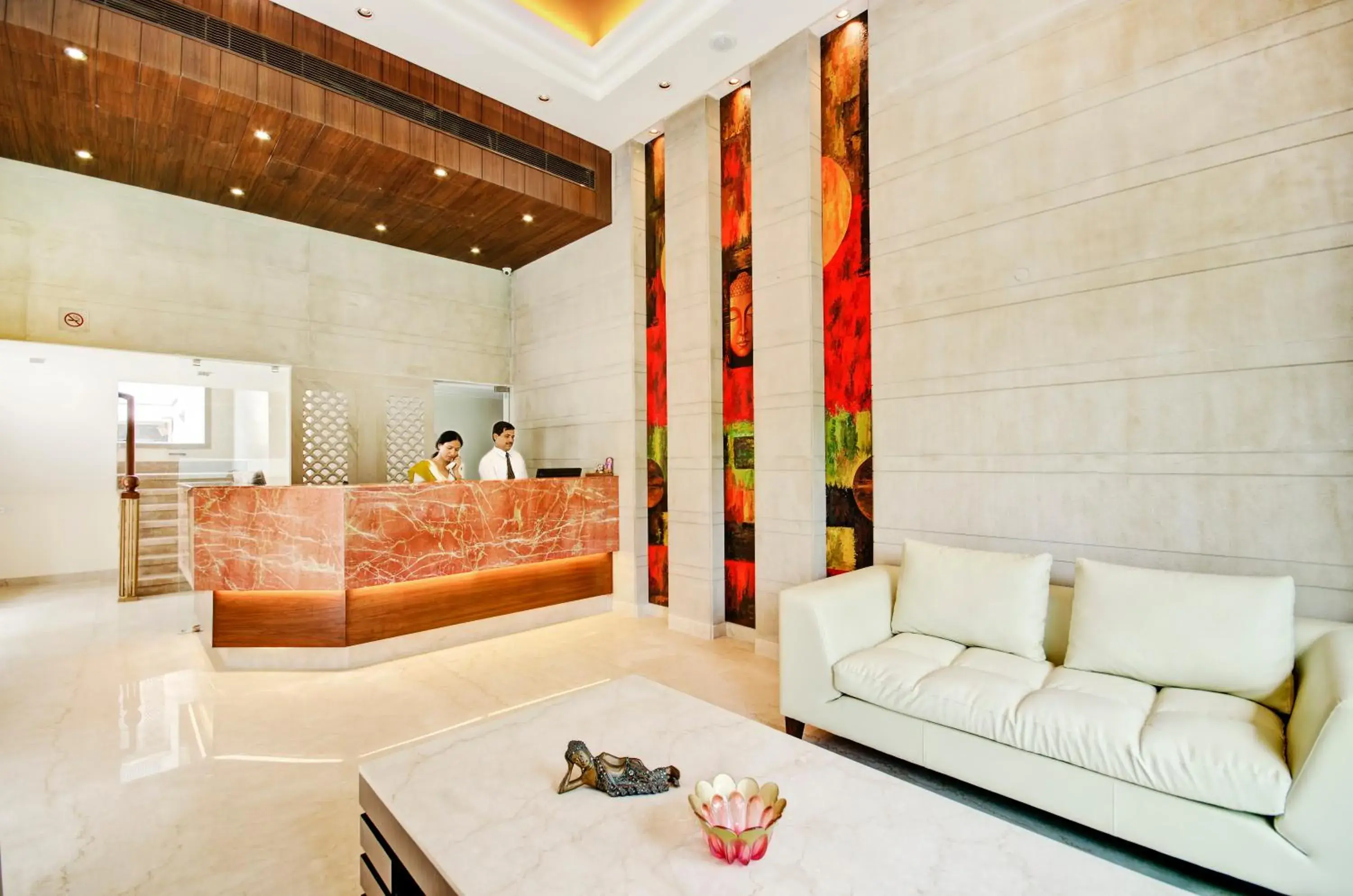 Lobby or reception in La Sagrita Lobby or reception in La Sagrita