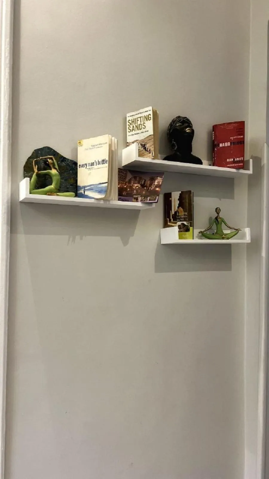 Decorative detail in Minerva Grand Boutique