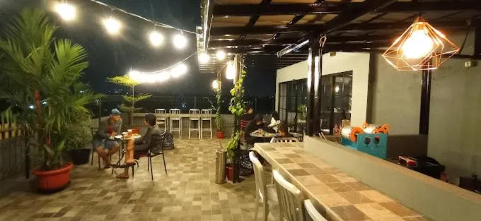 Restaurant/places to eat in NYENYAK MRT Lebak Bulus Simatupang