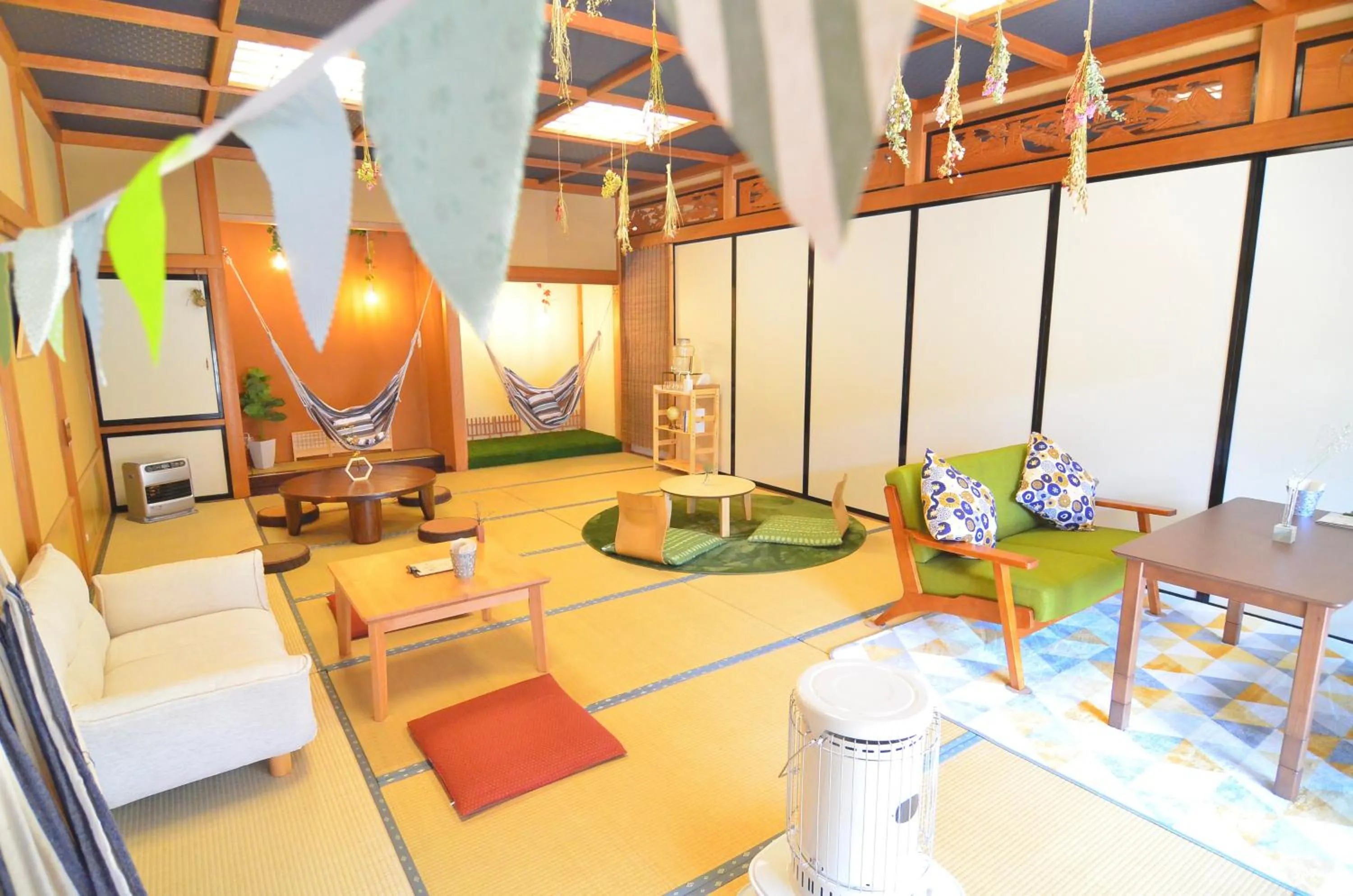 Living room in Cocomock House