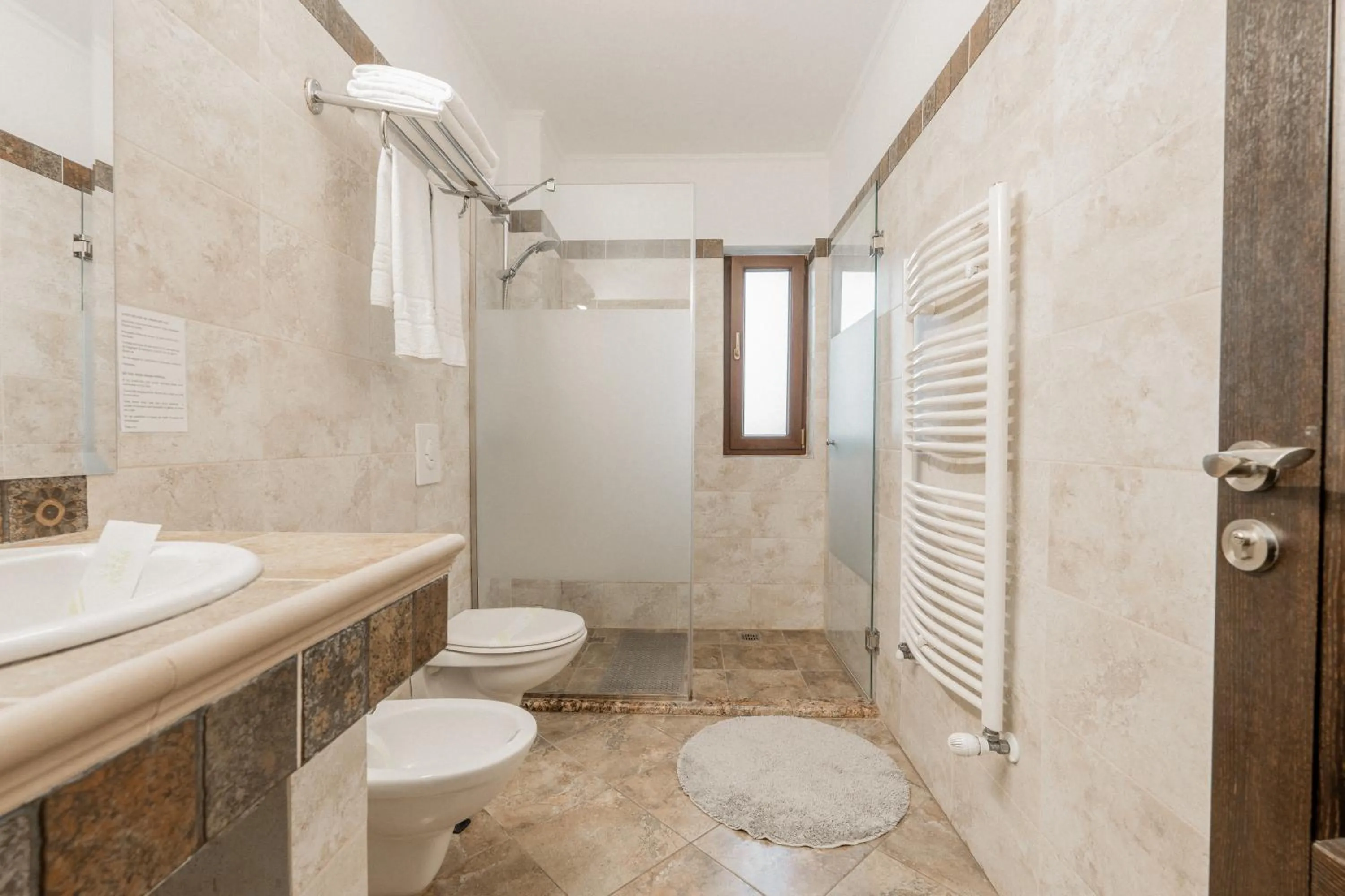 Executive Two-Bedroom Suite in Curtea Bizantina