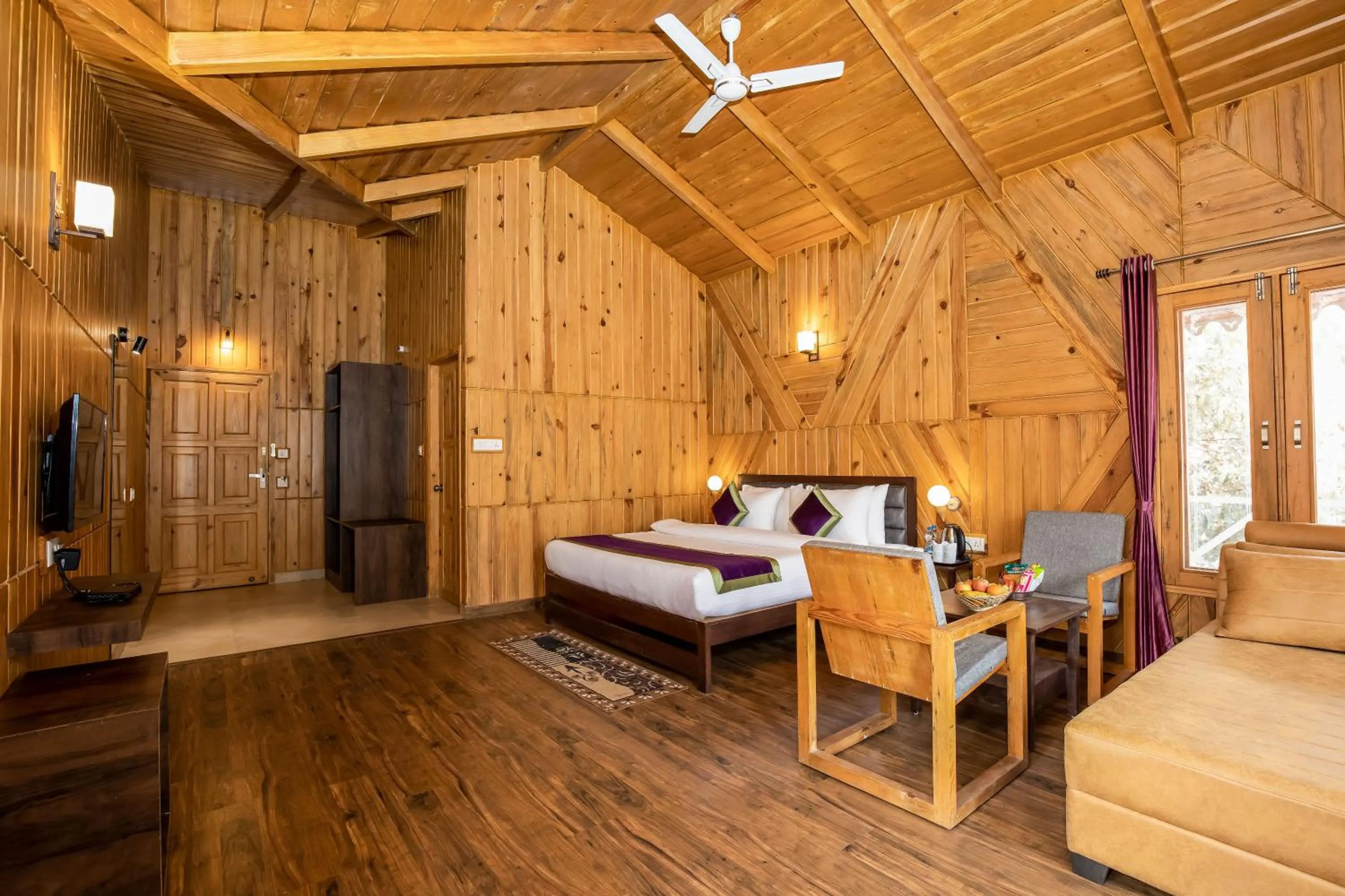 Photo of the whole room, Bed in The Nature's Green Resort, Bhimtal, Nainital