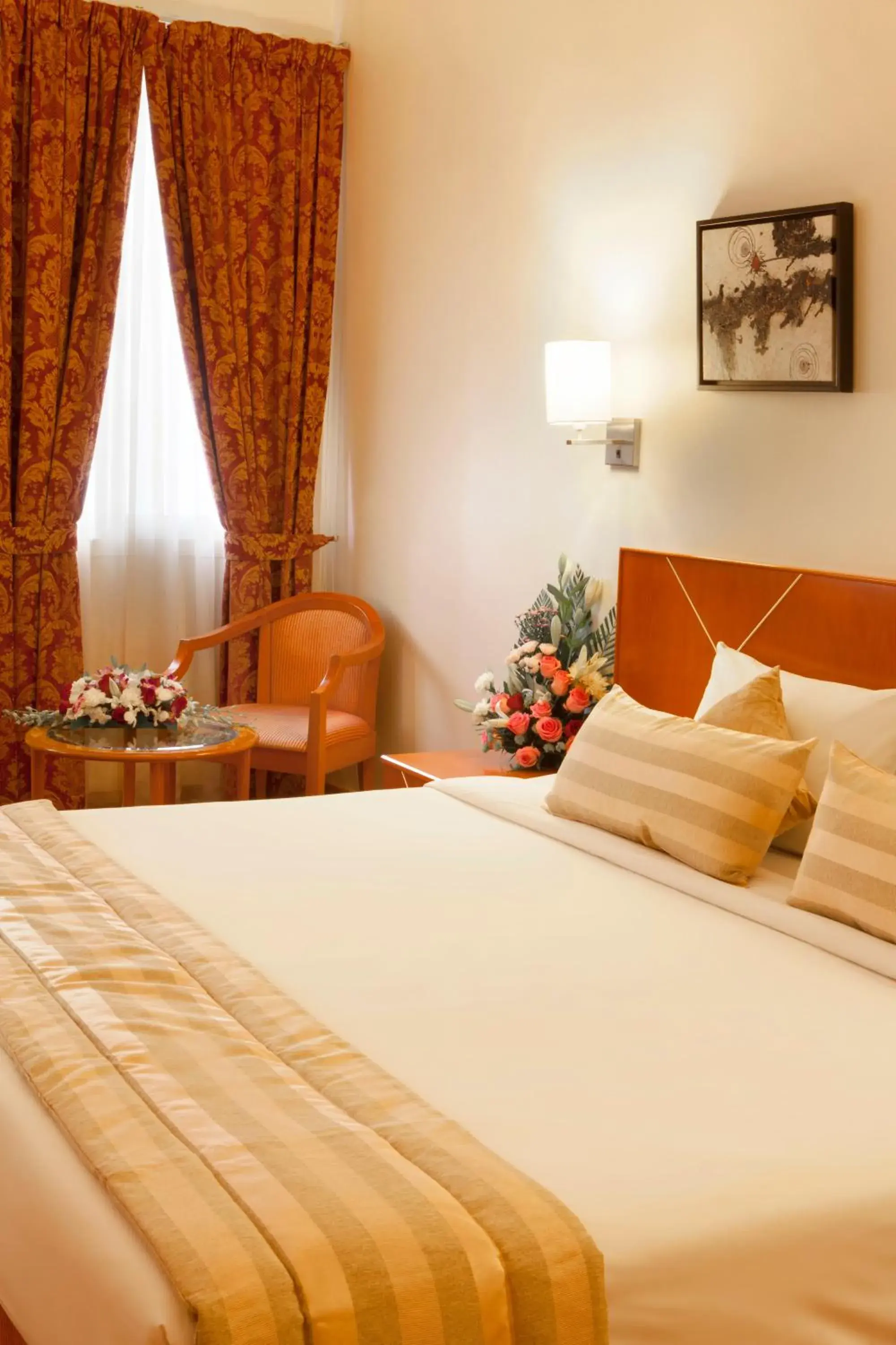 Bed in Landmark Hotel Bed in Landmark Hotel