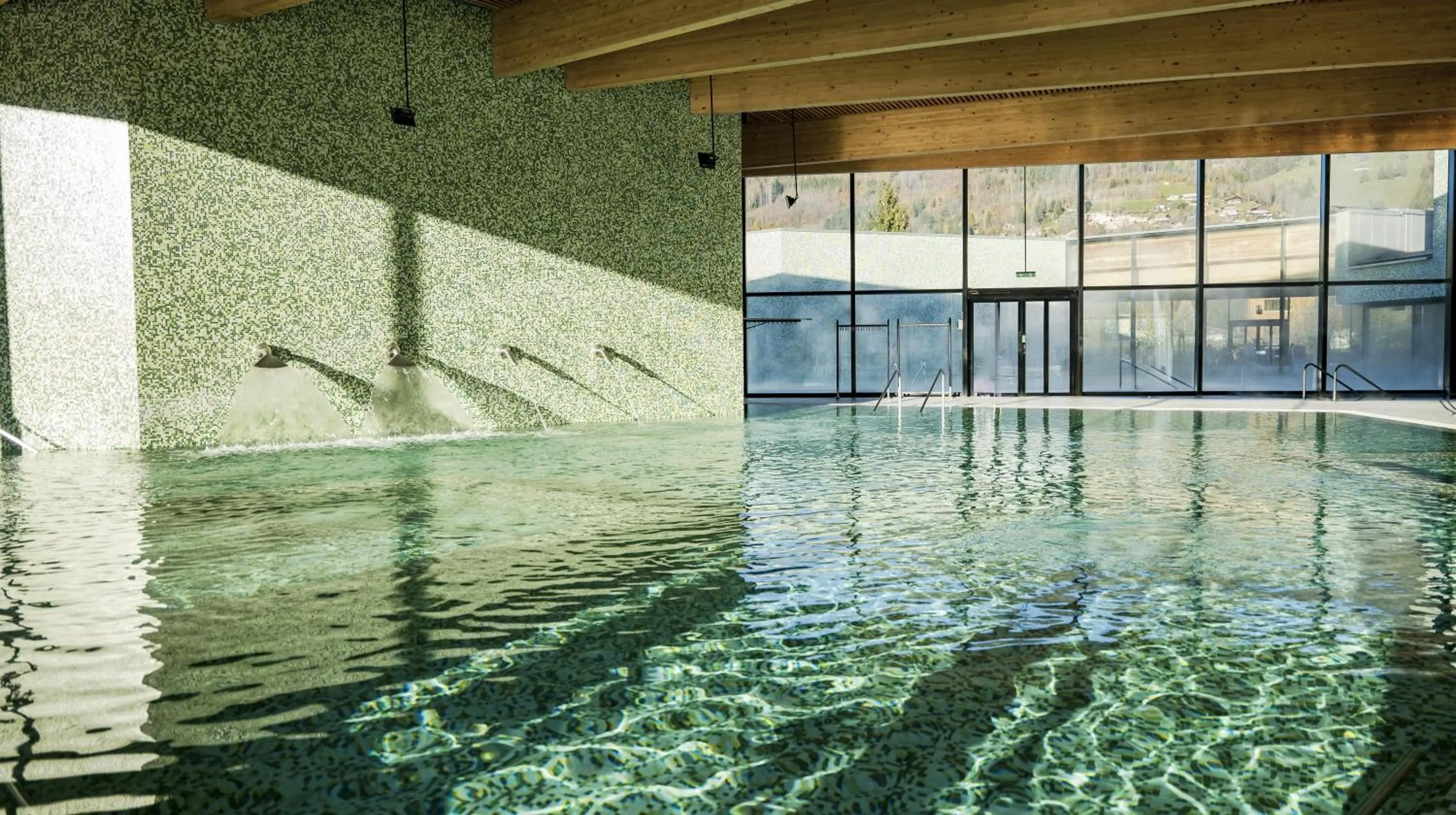 Spa and wellness centre/facilities in Hôtel Cailler & Bains de la Gruyère