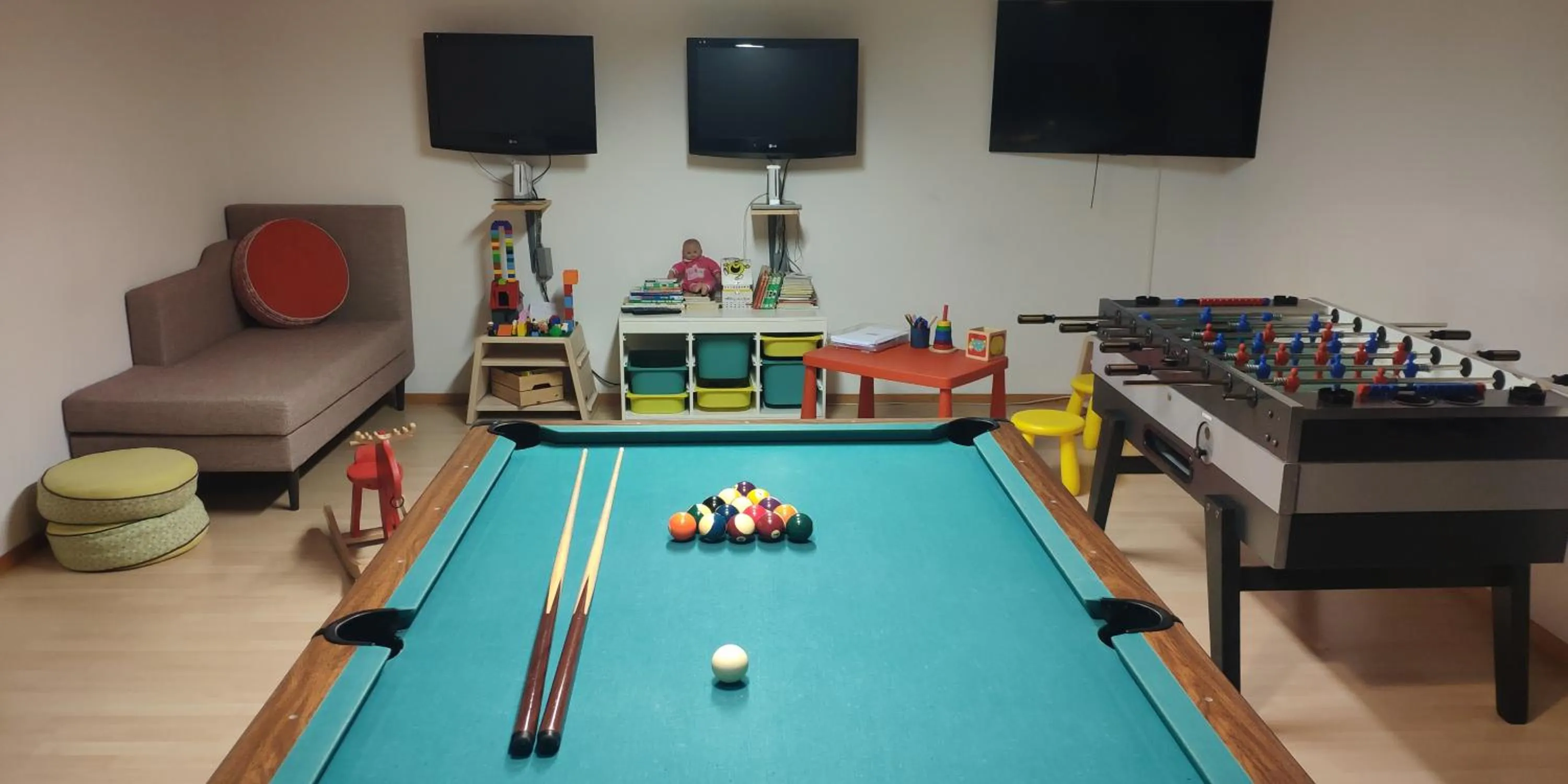 Game Room in Hôtel Cailler & Bains de la Gruyère