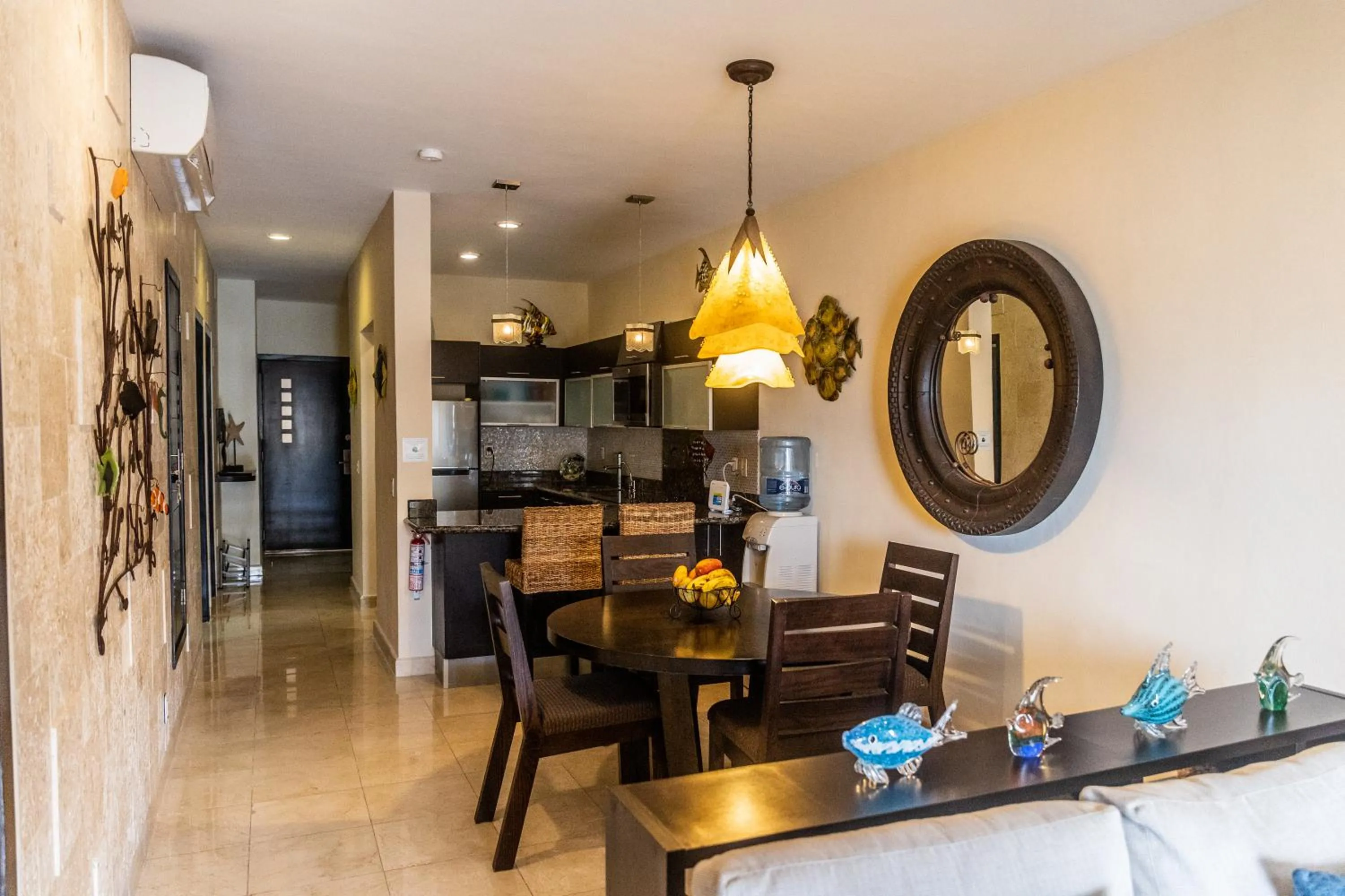 Dining area in Ocean Front El Faro Reef 304