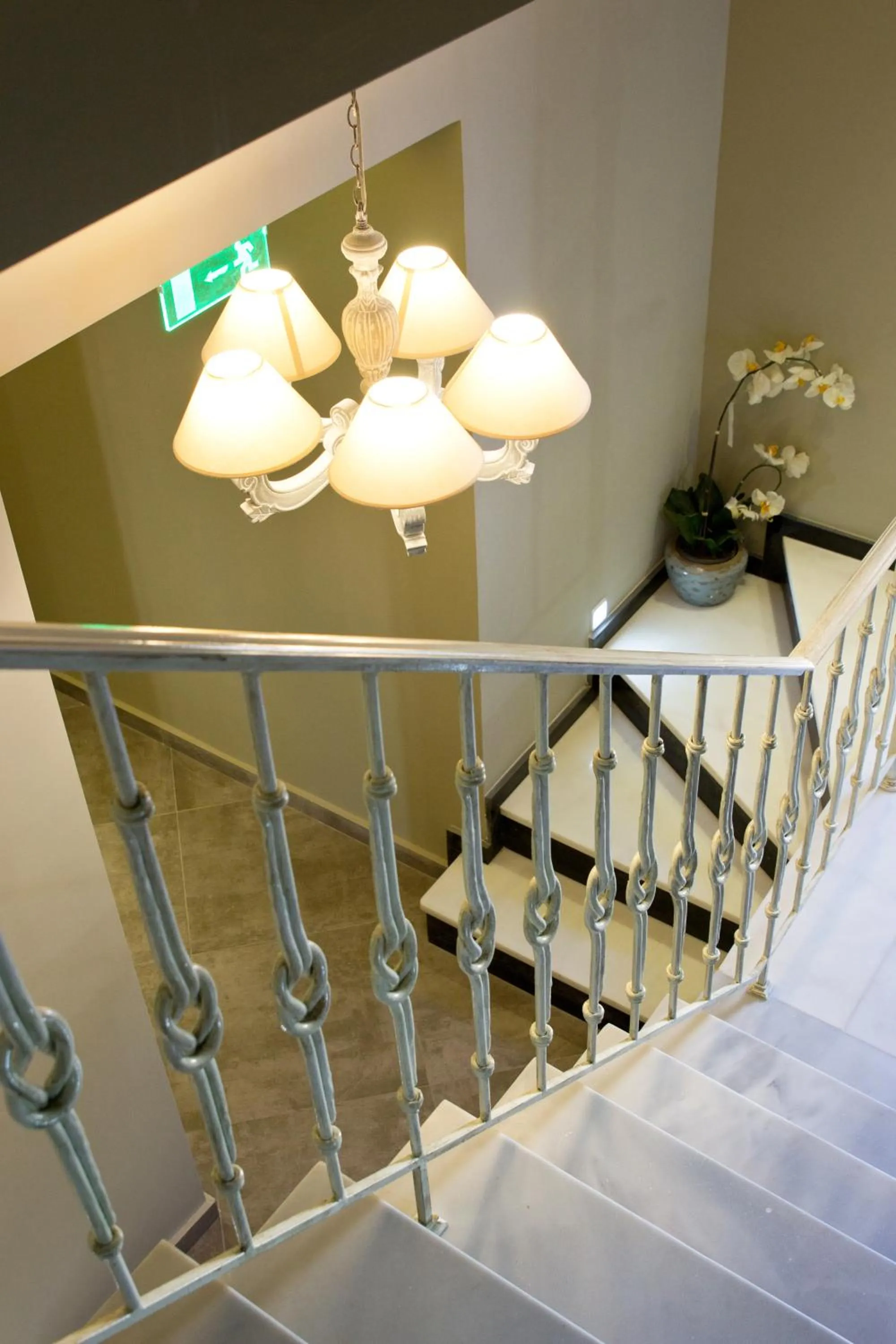 Night in Hotel Galini