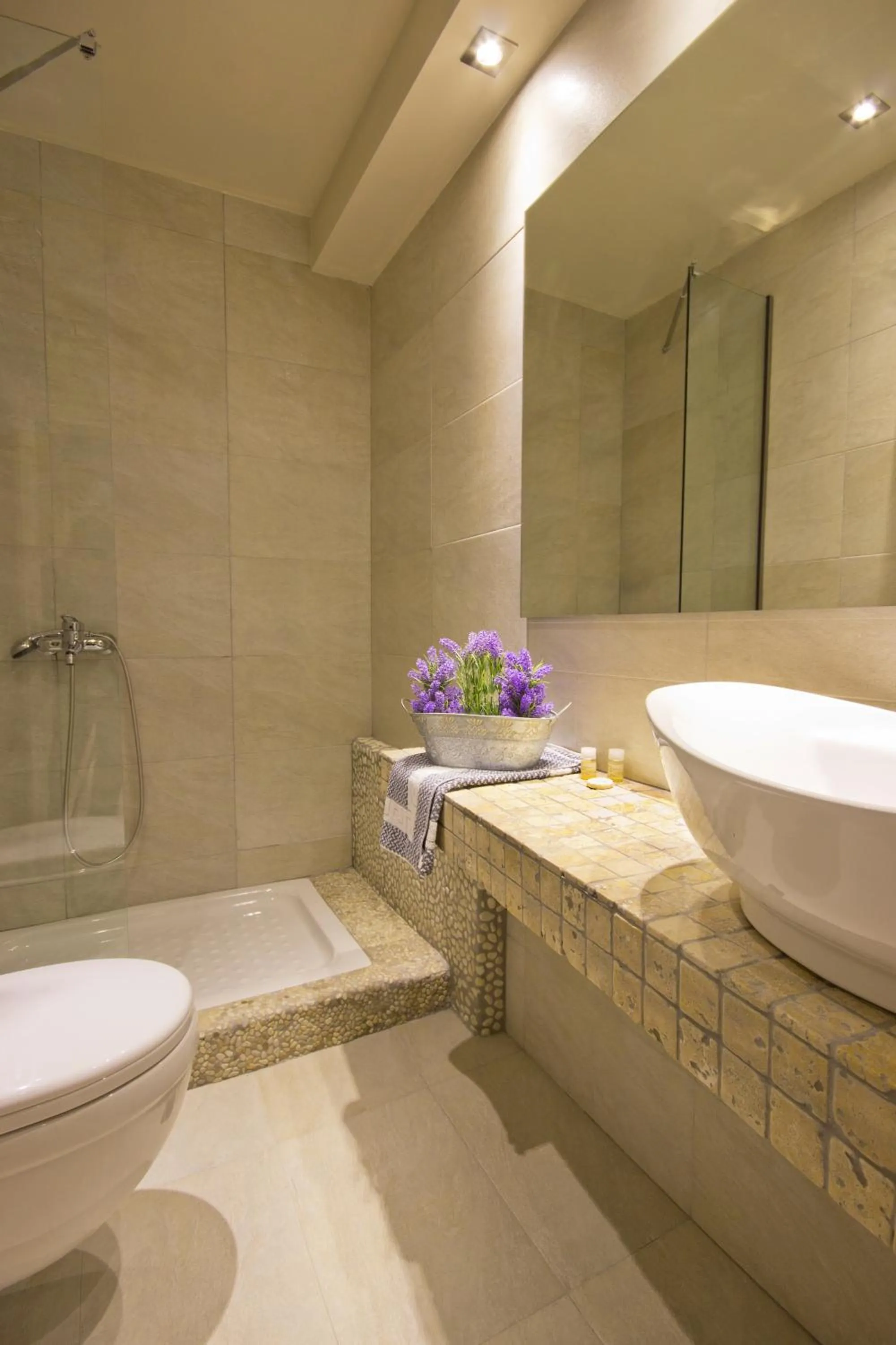 Shower in Hotel Galini