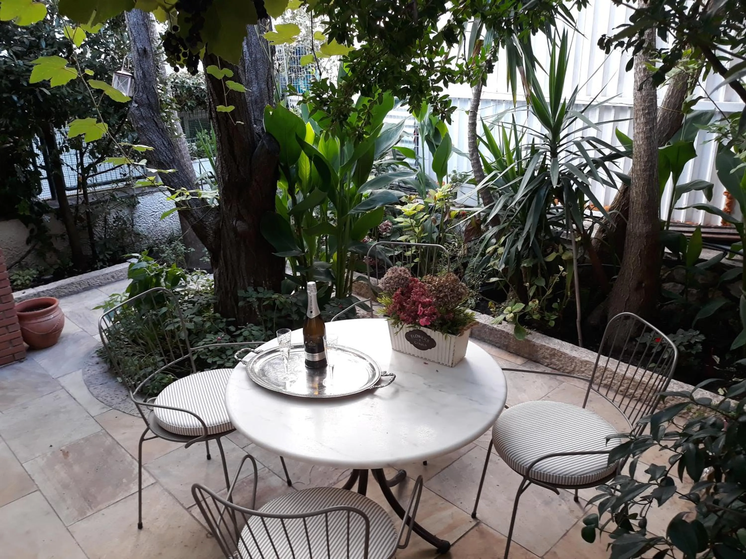 Patio in Hotel Galini