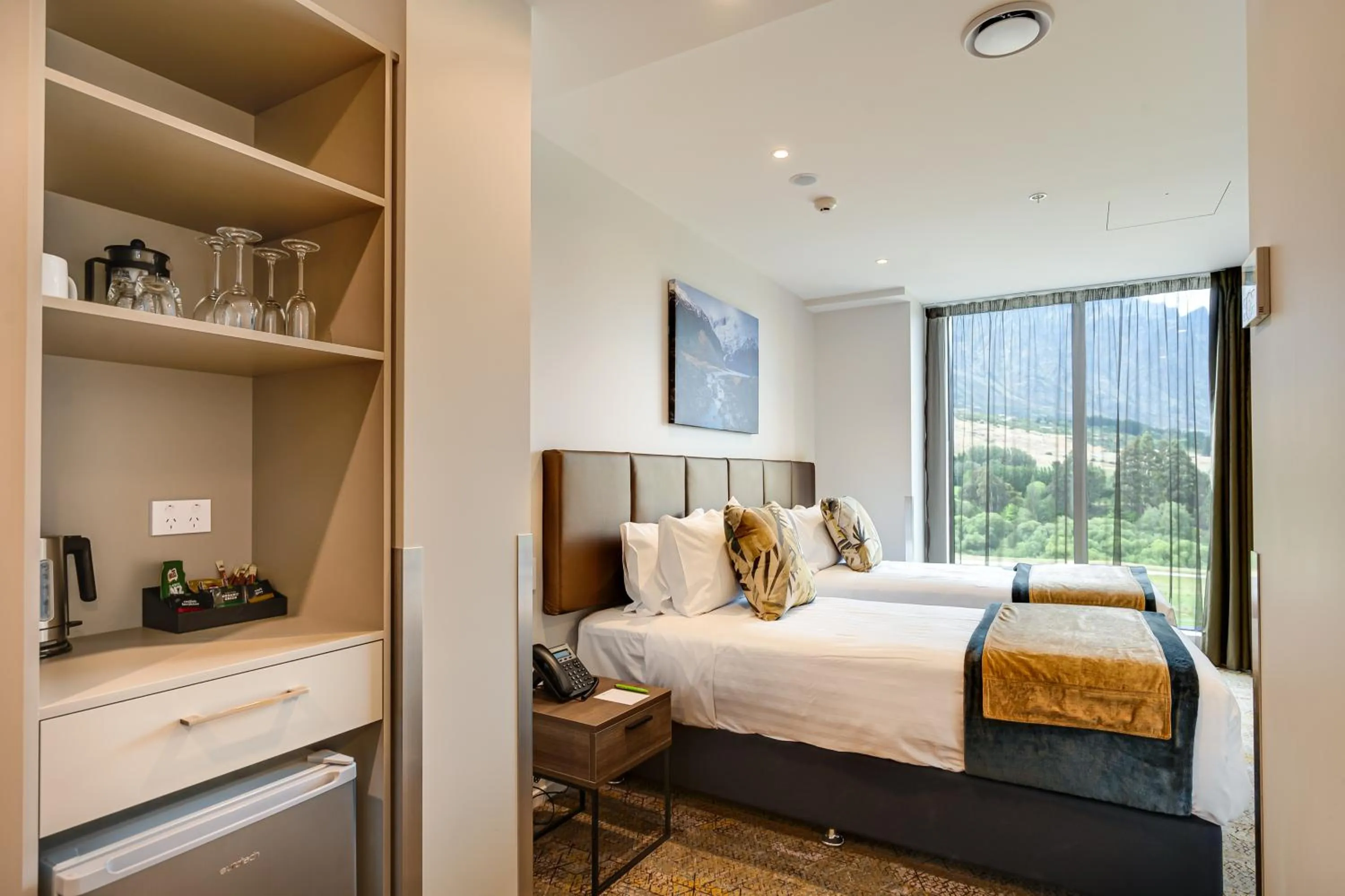 Bedroom, Bed in La Quinta by Wyndham Remarkables Park Queenstown