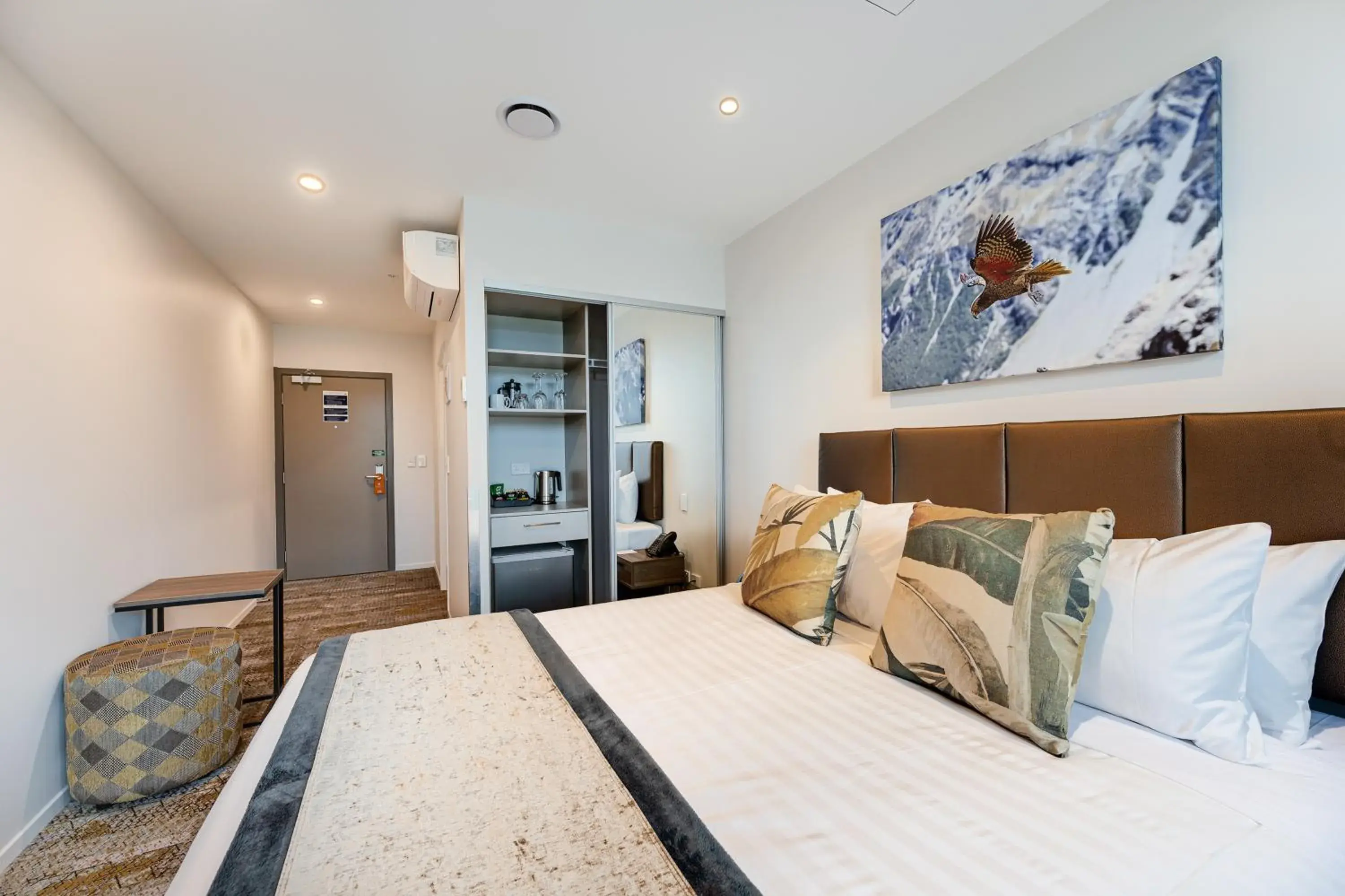 Studio Apartment - Accessible in La Quinta by Wyndham Remarkables Park Queenstown Studio Apartment - Accessible in La Quinta by Wyndham Remarkables Park Queenstown
