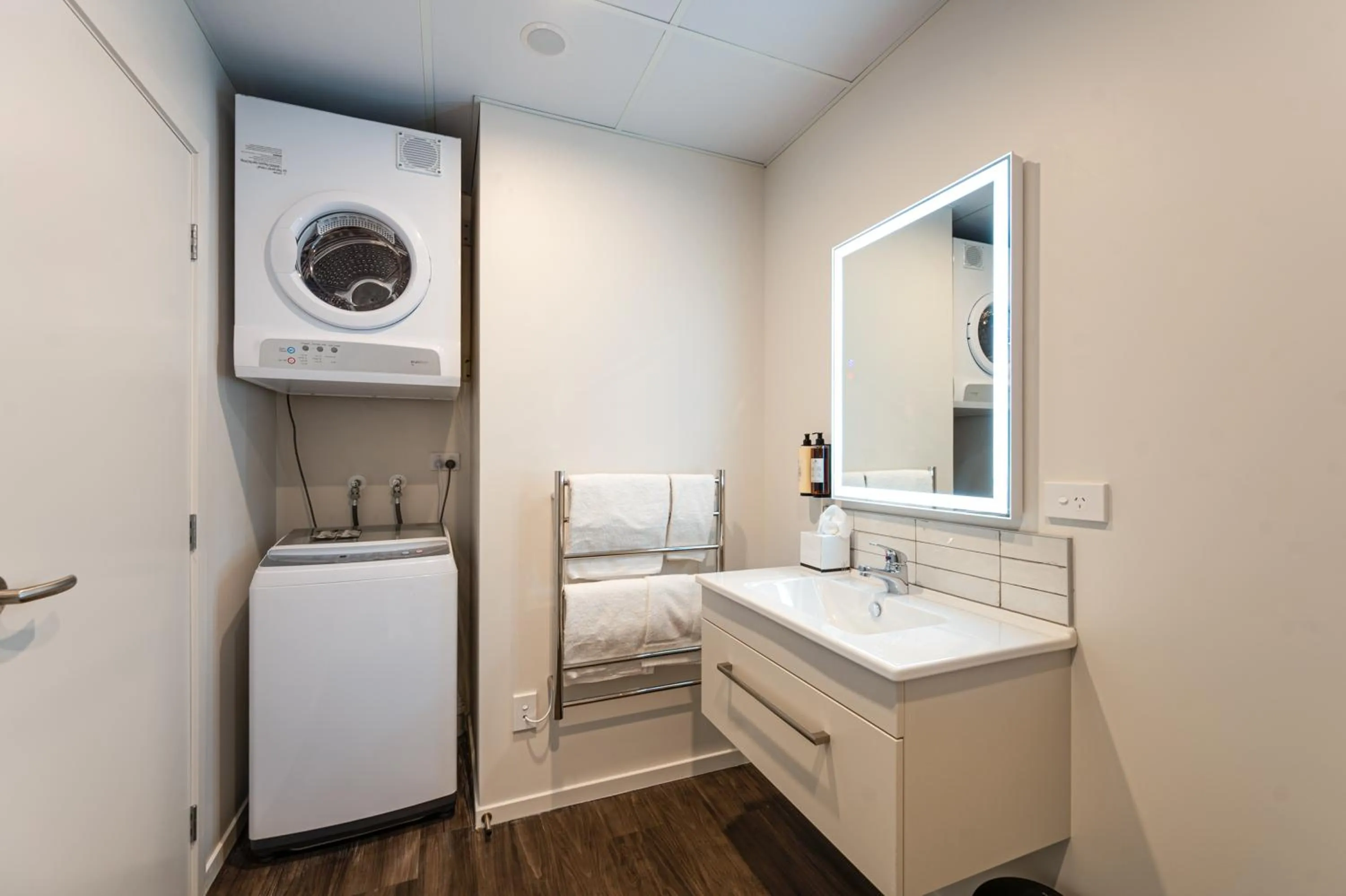 Bathroom in La Quinta by Wyndham Remarkables Park Queenstown