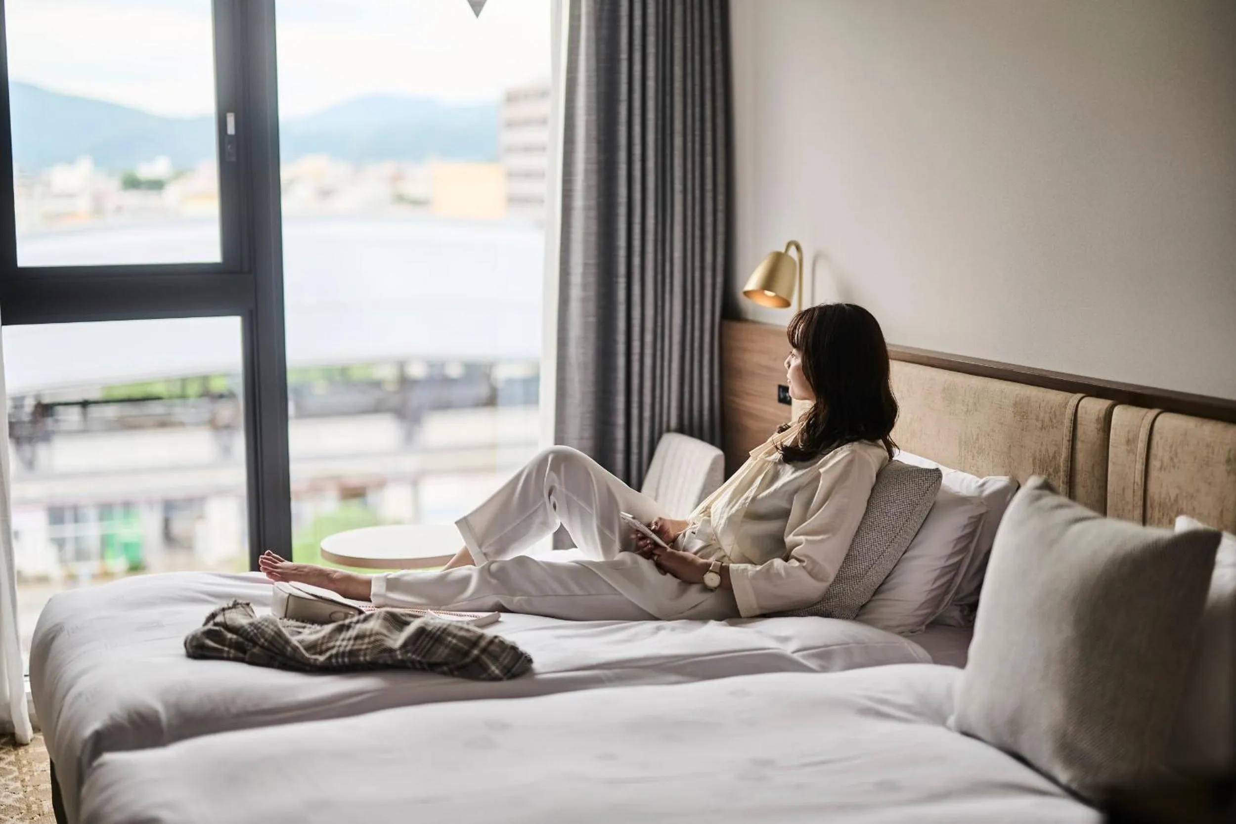 People, Bed in The Royal Park Canvas - Kyoto Nijo