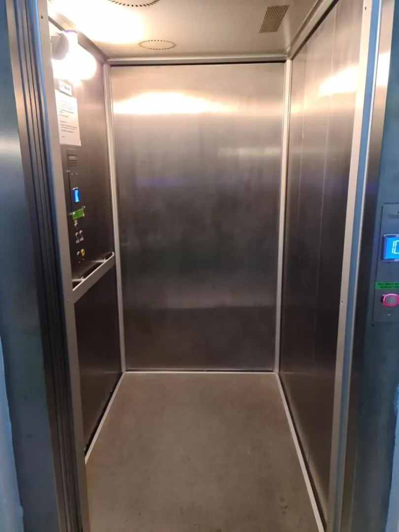 elevator in Hotel Johan