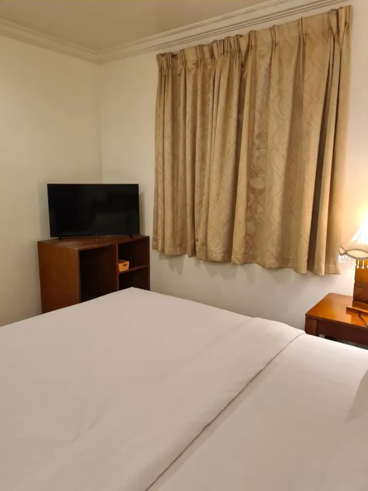 TV and multimedia, Bed in Hotel Johan