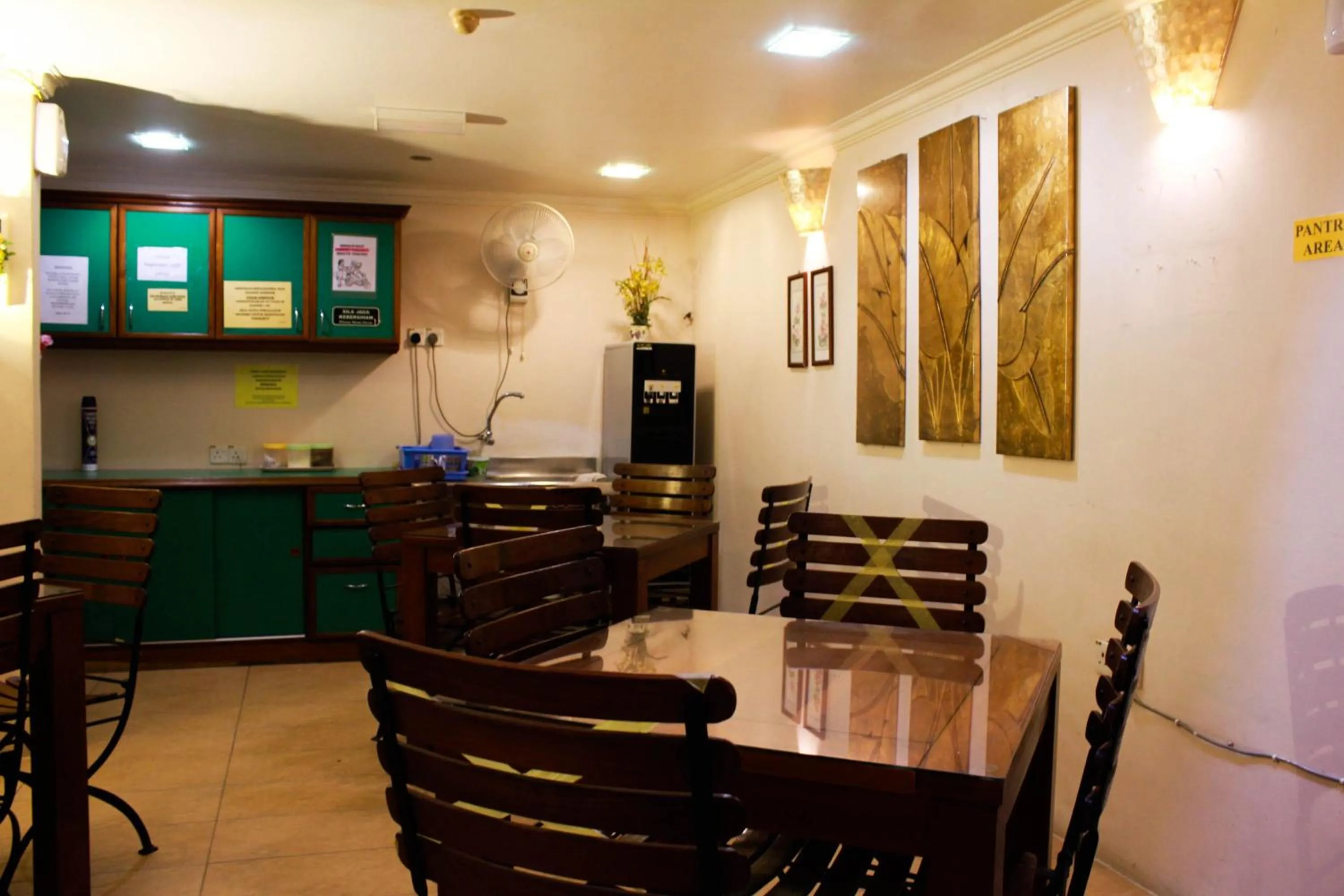 Dining area in Hotel Johan